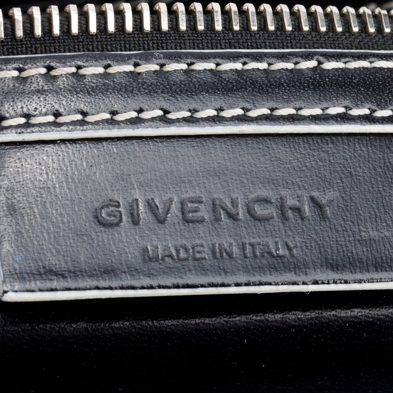 Givenchy Black Box Leather Small Antigona Bag