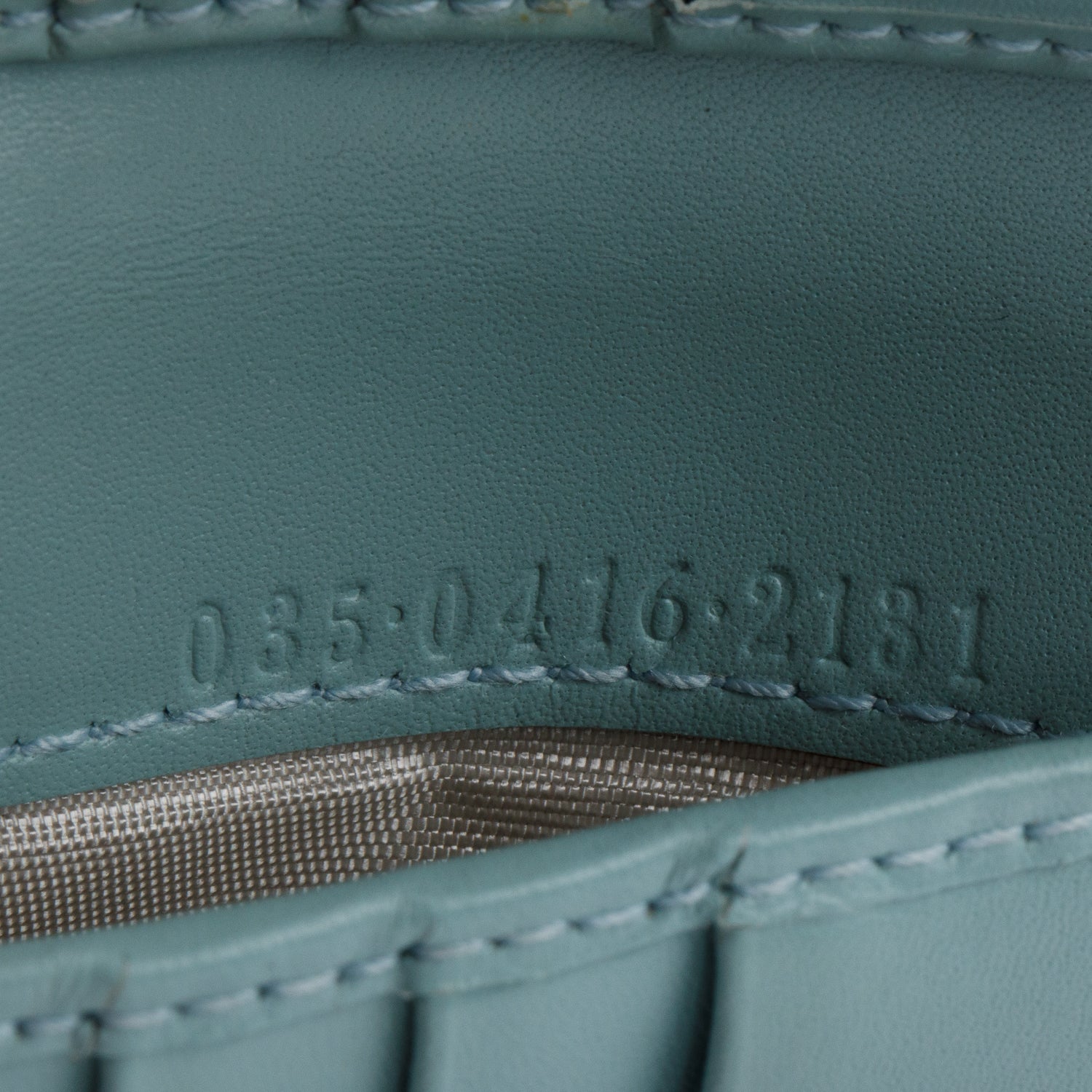 Gucci Blue Microguccissima Leather Jackie Compact Wallet