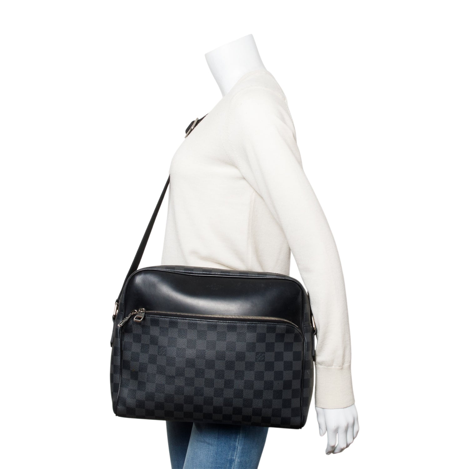 Louis Vuitton Damier Graphite Dayton Reporter MM