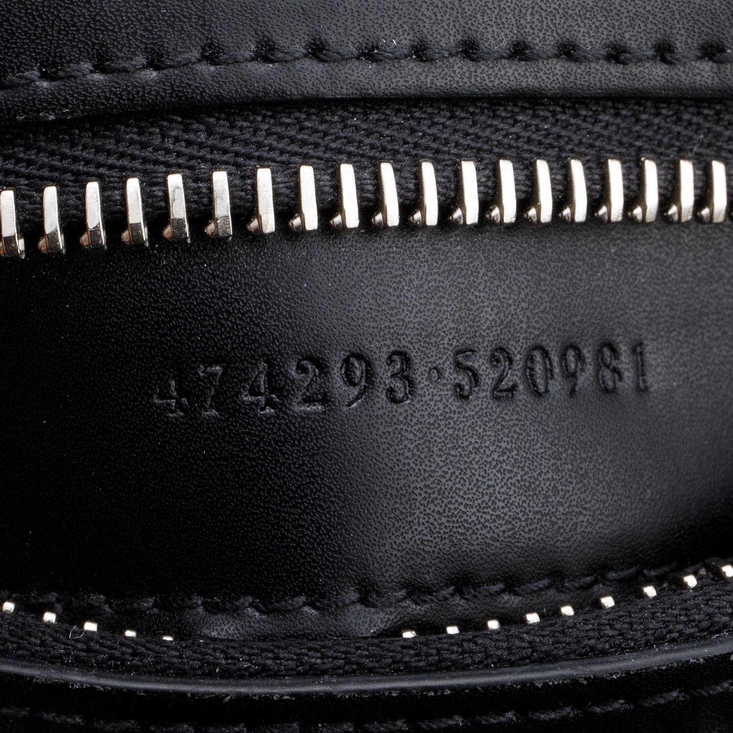 Gucci Black GG Supreme Belt Bag with Zip Pocket w/ Box
