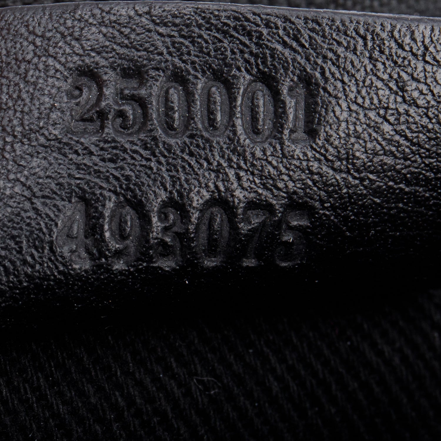 Gucci Black Lizard Embossed Leather Boat Pochette