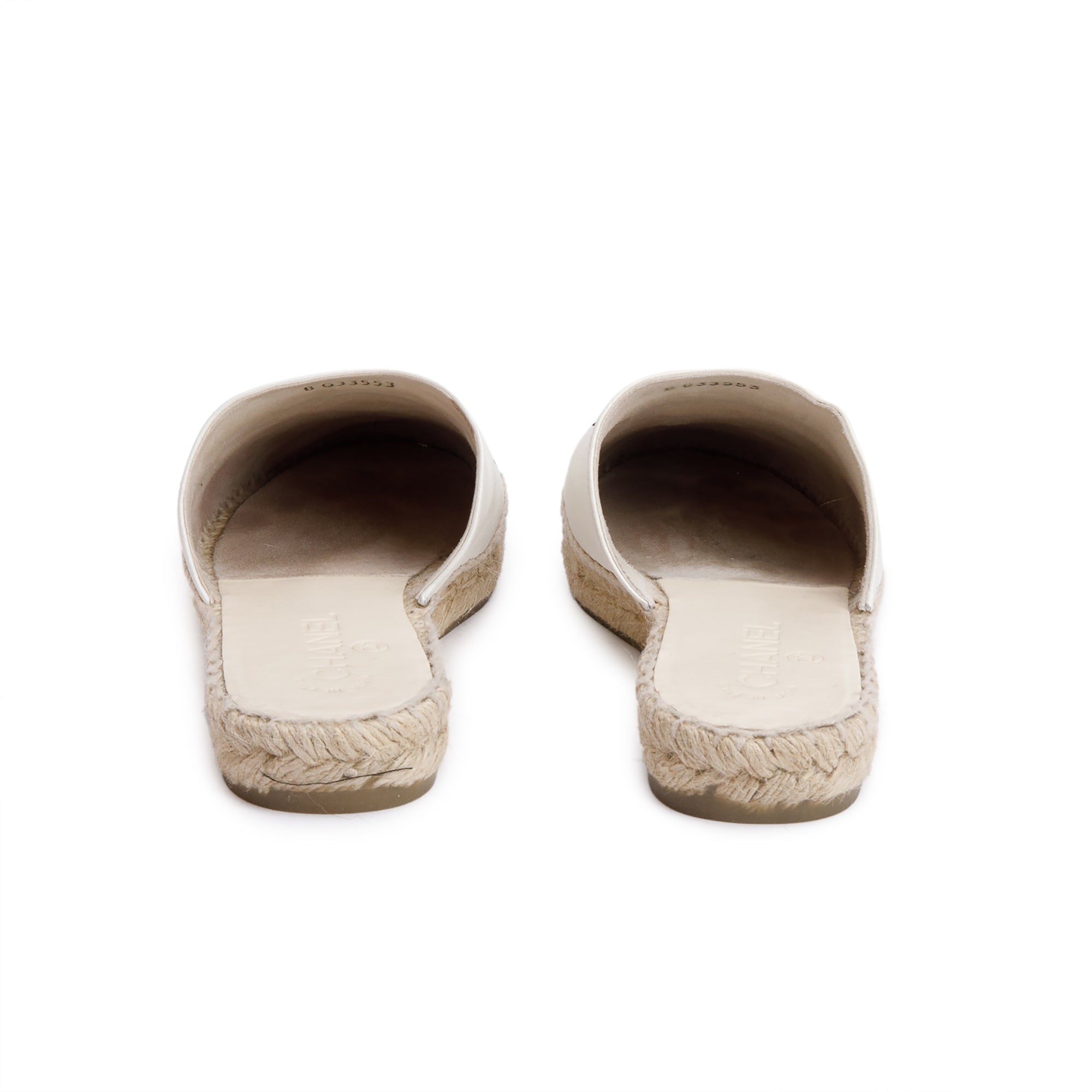 Chanel Black/ White Leather CC Logo Espadrille Mule, Size 38 w/ Box