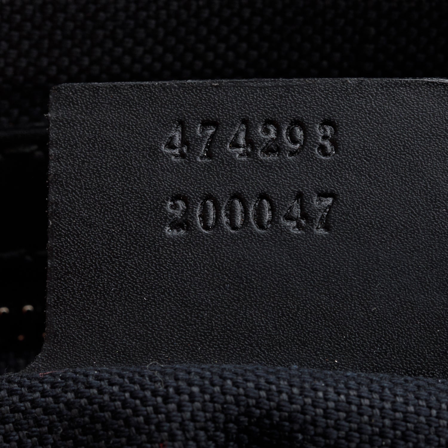 Gucci Black GG Supreme Belt Bag with Zip Pocket
