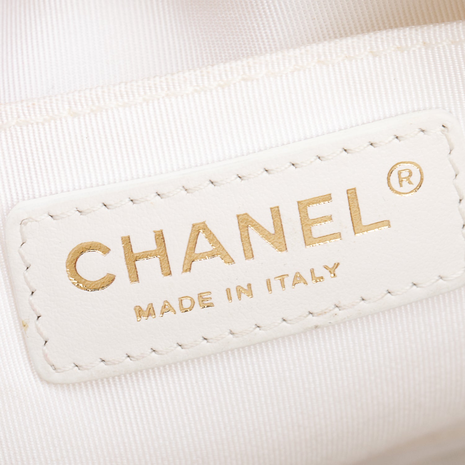 Chanel White Calfskin Leather Stitched Enamel CC Camera Bag