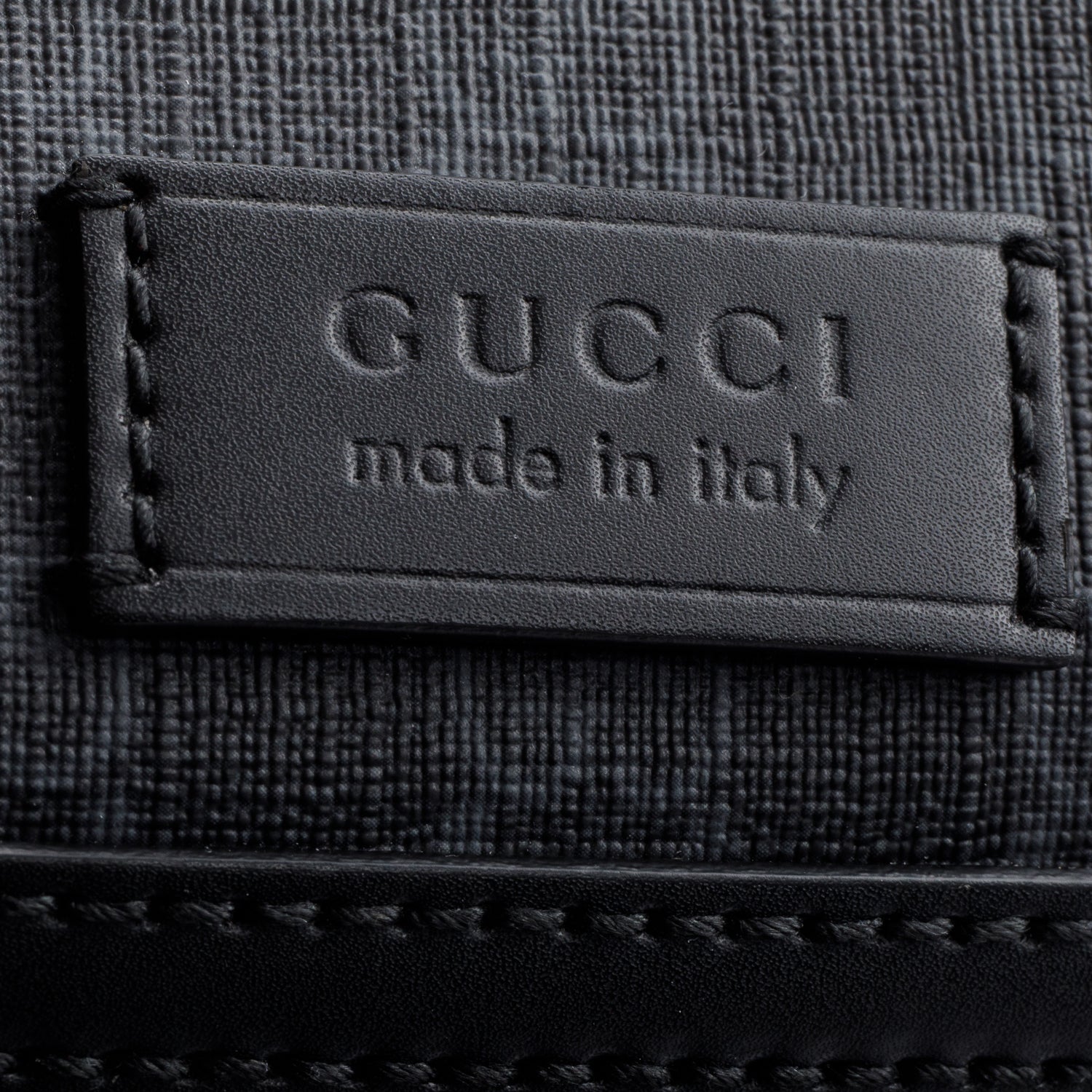 Gucci Black GG Supreme Small Messenger Bag