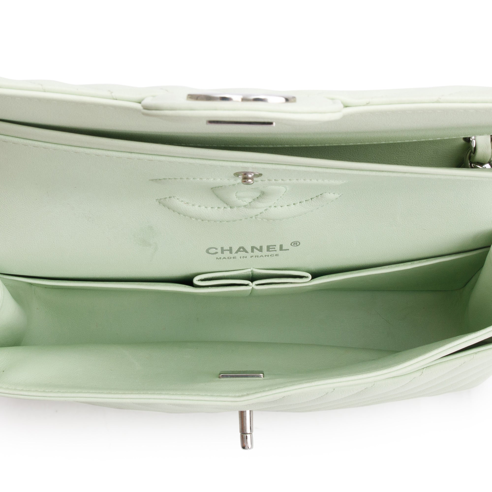 Chanel Green Chevron Lambskin Leather Classic Medium Double Flap Bag