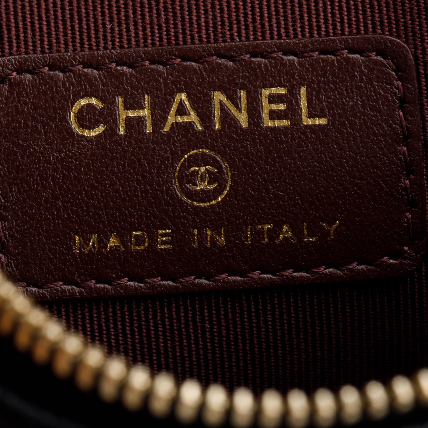 Chanel 2021 Black Quilted Caviar Mini Coco Beauty Vanity Case