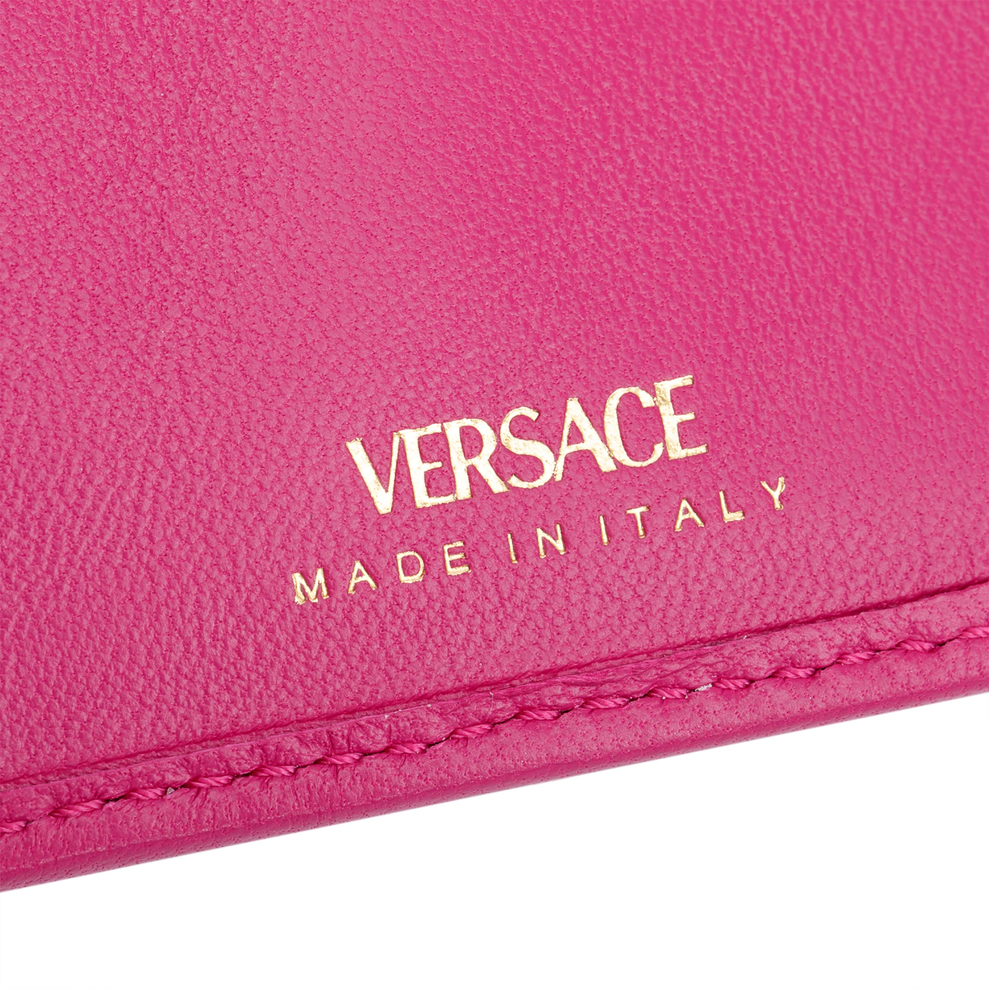 Versace Red Quilted Calfskin Leather Biggie Medusa Zip Around Compact Wallet w/ Box