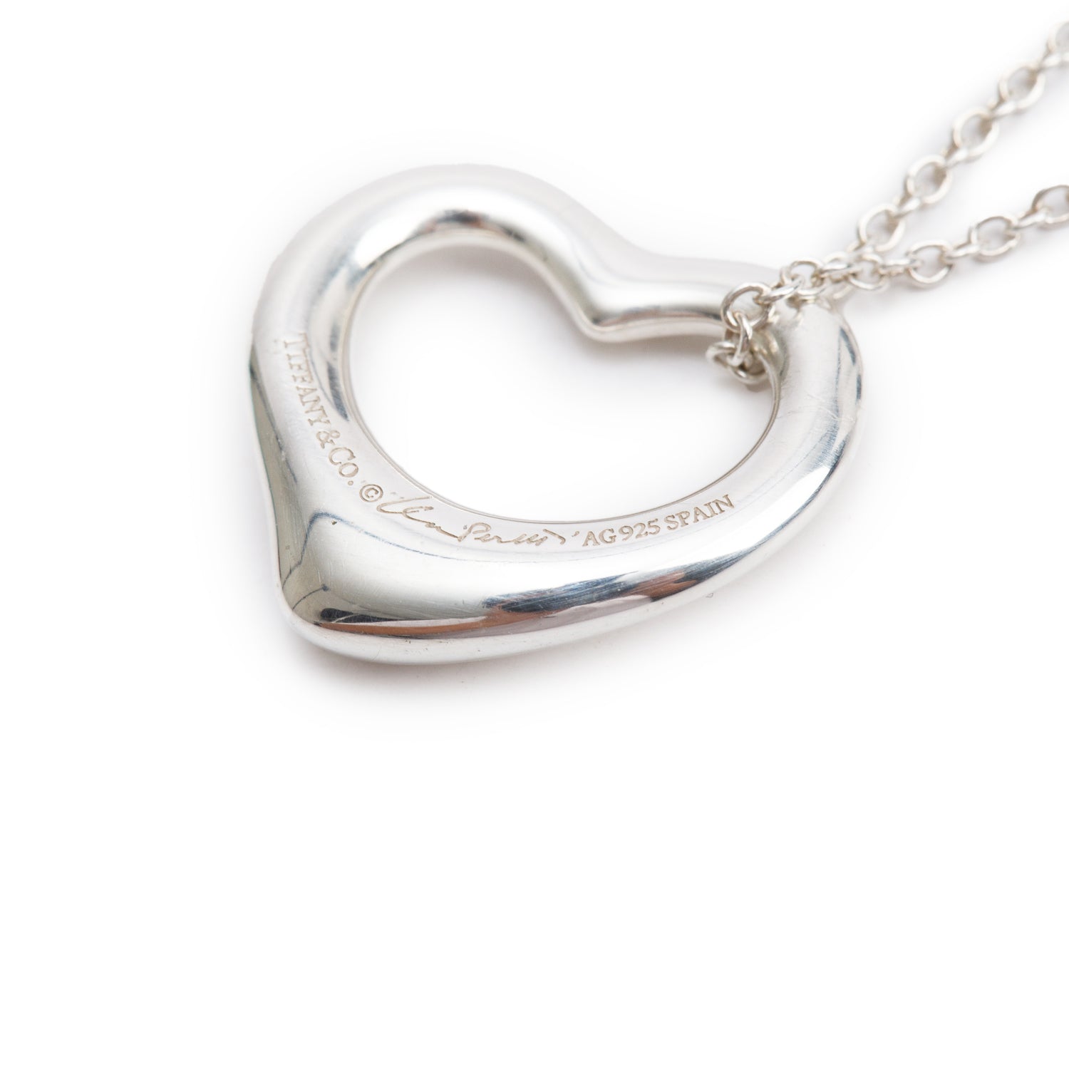 Tiffany & Co. Elsa Peretti Sterling Silver 16 MM Open Heart Pendant Necklace
