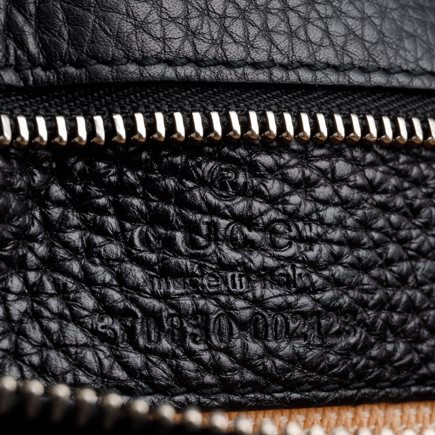 Gucci Black Calfskin Leather Large Bamboo Daily Top Handle Bag w/ Strap