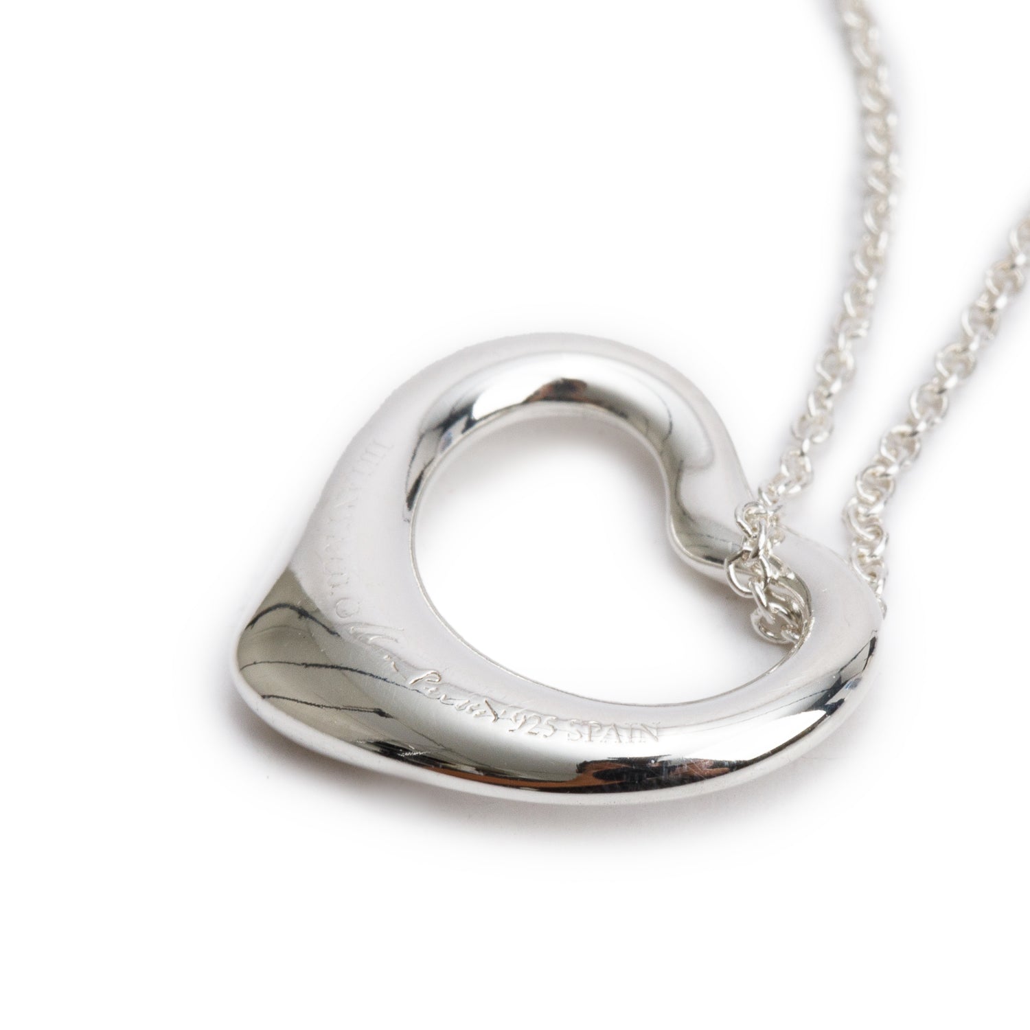 Tiffany & Co. Elsa Peretti Sterling Silver 16 MM Open Heart Pendant Necklace