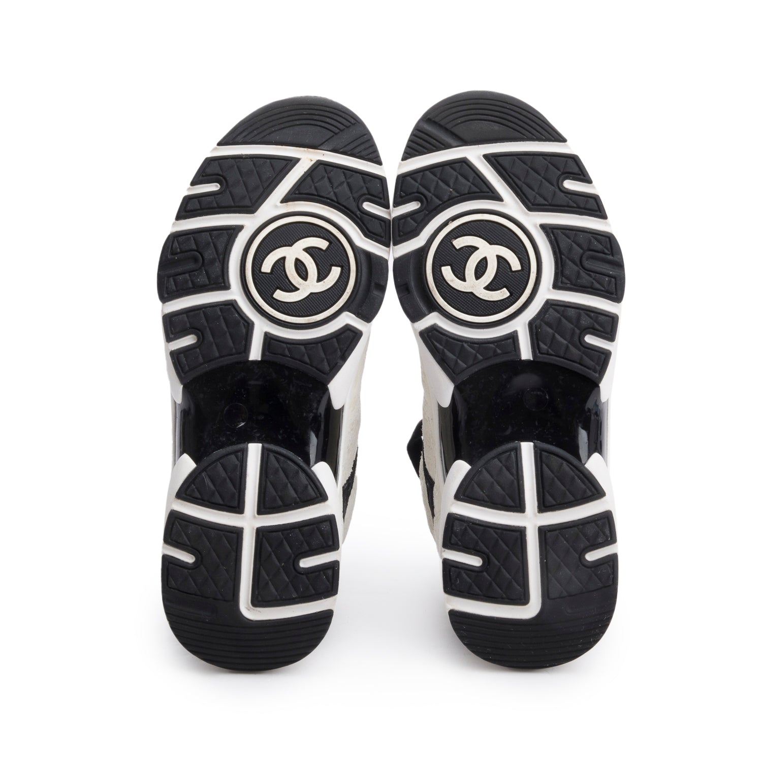 Chanel White/ Black logo Embossed Suede Interlocking CC Logo Sneakers, Size 35