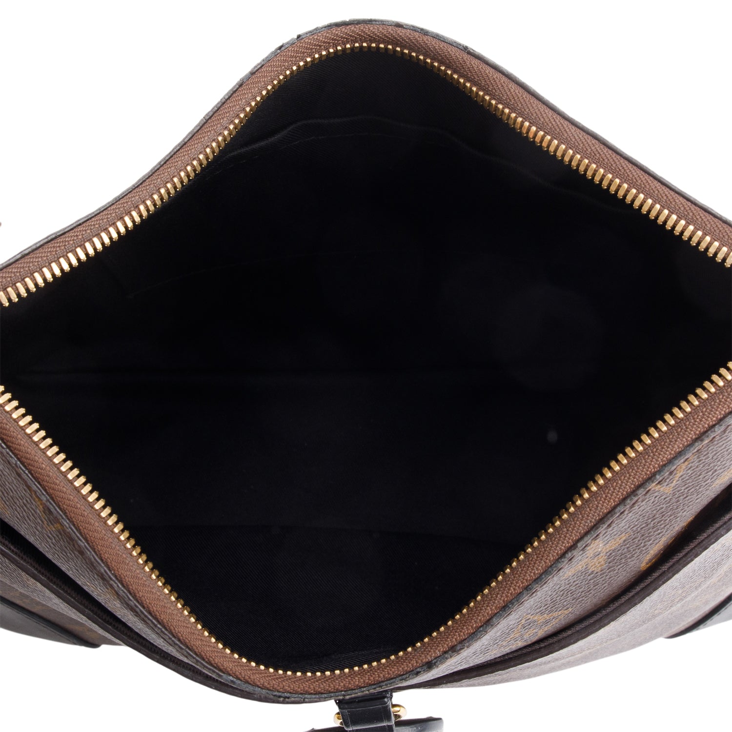 Louis Vuitton 2020 Monogram Odeon MM w/ Strap