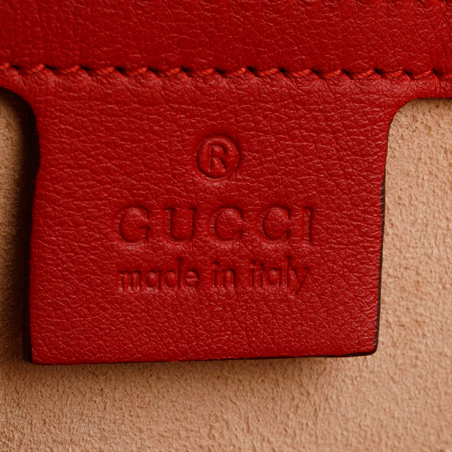 Gucci GG Supreme Monogram Web Kingsnake Heart Embroidered Small Day Backpack