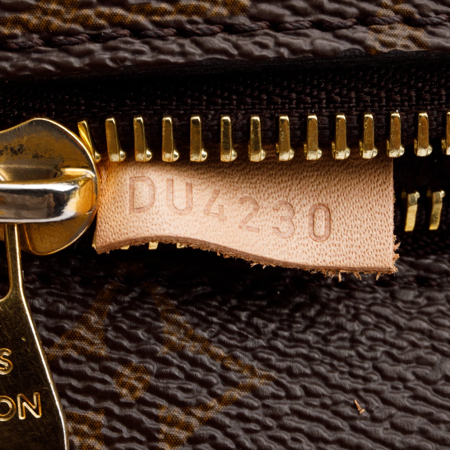 Louis Vuitton Monogram Pochette Metis w/ Strap
