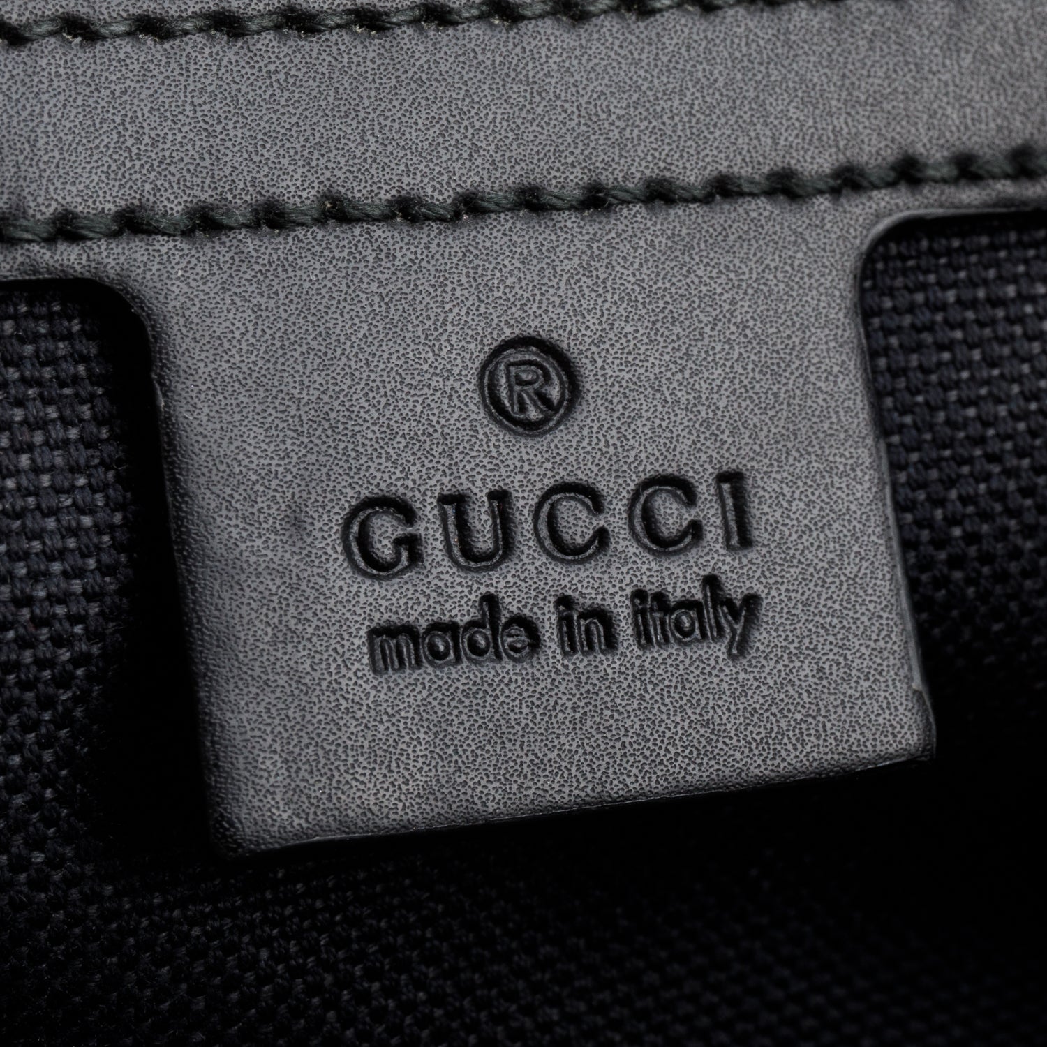 Gucci Black GG Supreme Belt Bag with Zip Pocket