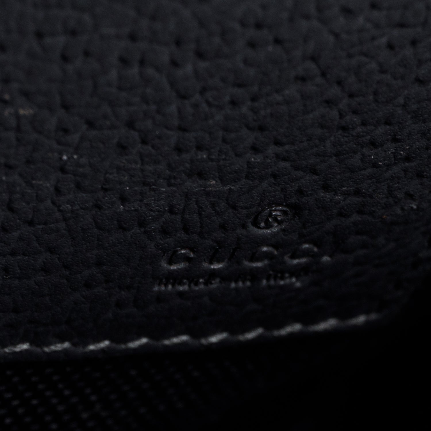 Gucci GG Supreme Bi-Color Small Wristlet Pouch