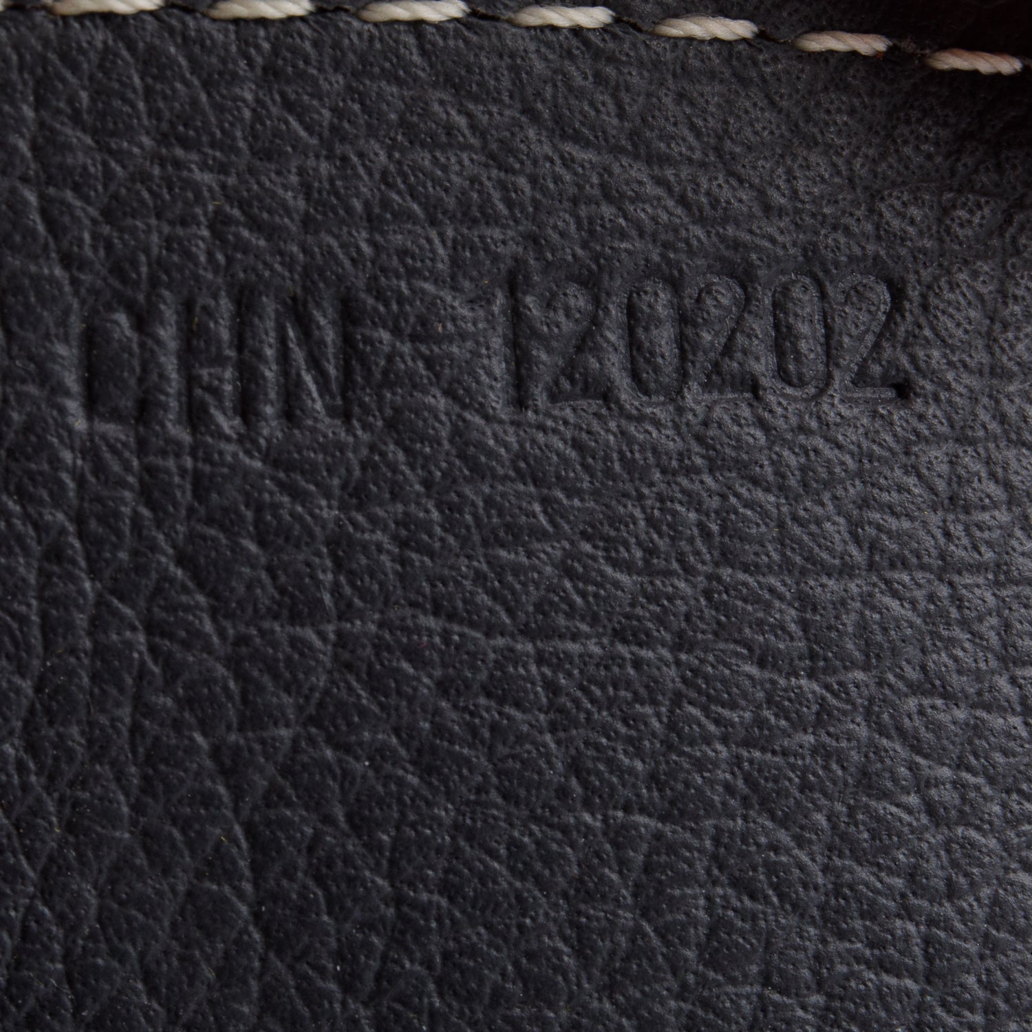 Goyard 2020 Grey Leather Croc Universal Bag Clip w/ Box