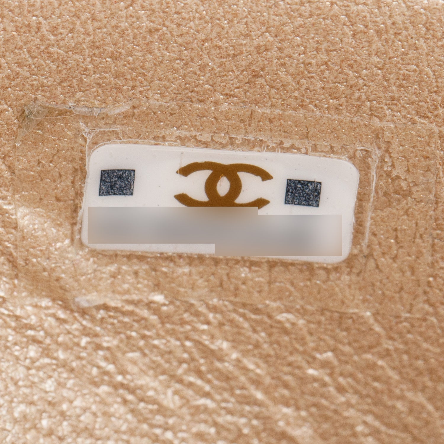 Chanel White Quilted Caviar Leather CC Frame Flap Clutch with Chain