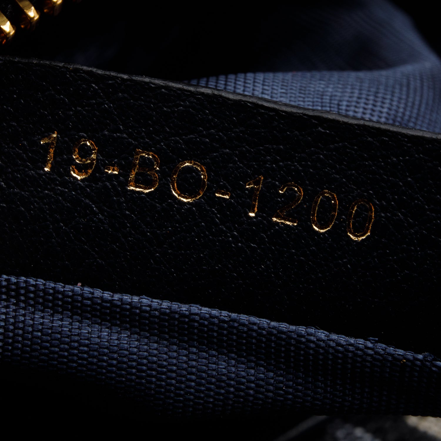 Christian Dior 2020 Navy Oblique 30 Montaigne 2-In-1 Pouch Bag w/ Straps