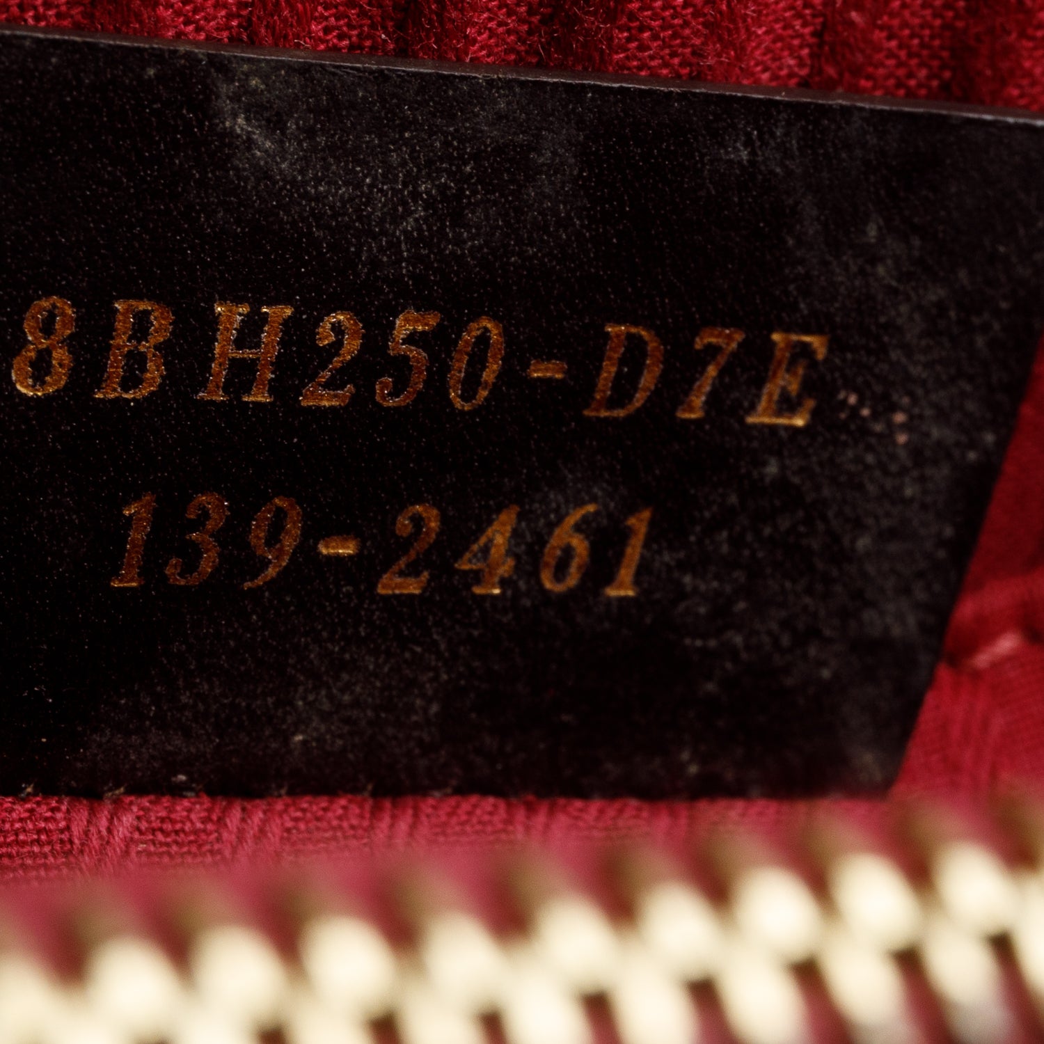 Fendi Red Vitello Elite Leather Medium 2Jours Tote w/ Strap