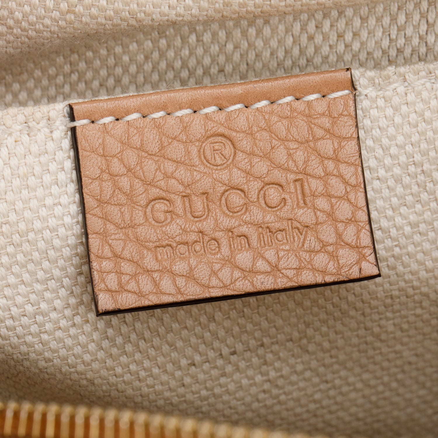 Gucci Beige Pebbled Calfskin Leather Small Soho Disco Bag w/ Box