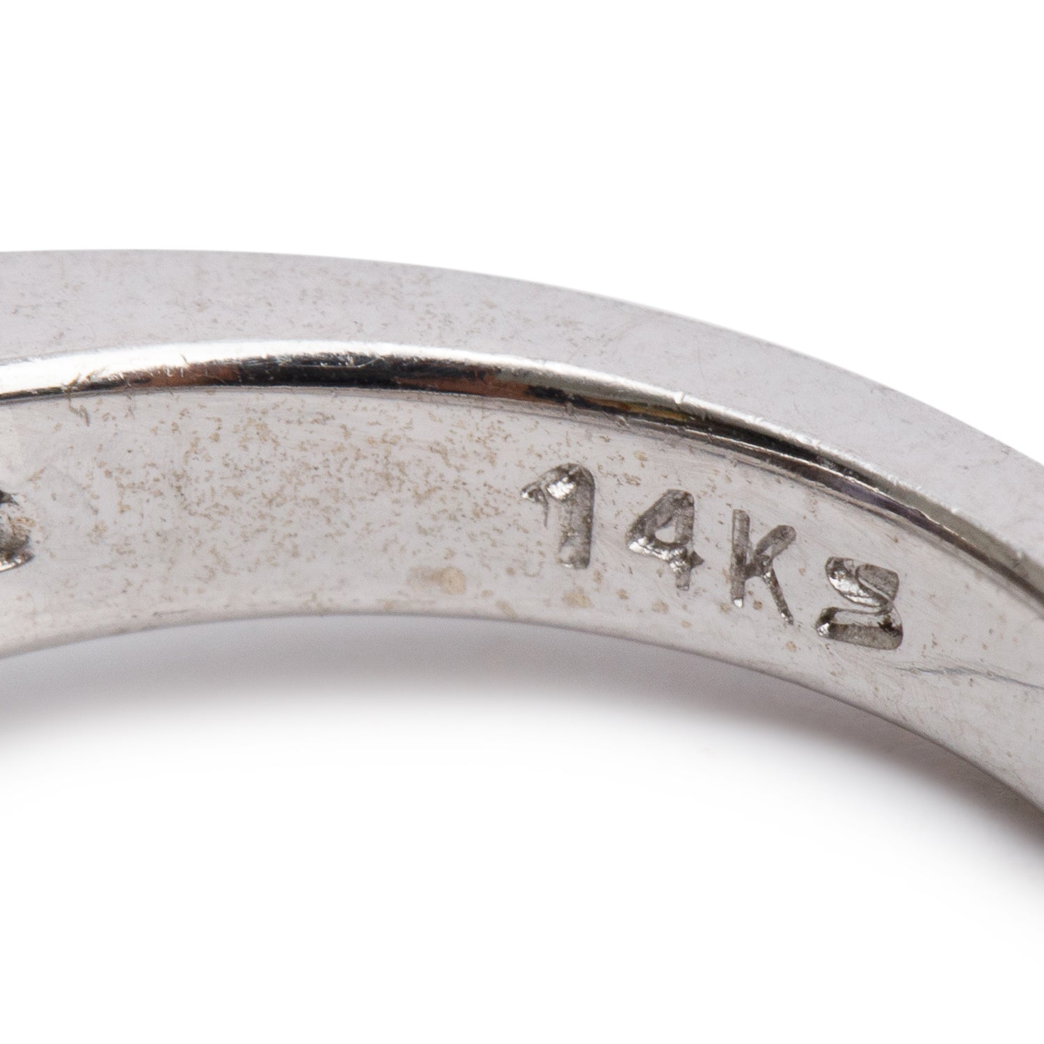 14k White Gold Tanzanite & Diamond Ring, Size 6.25