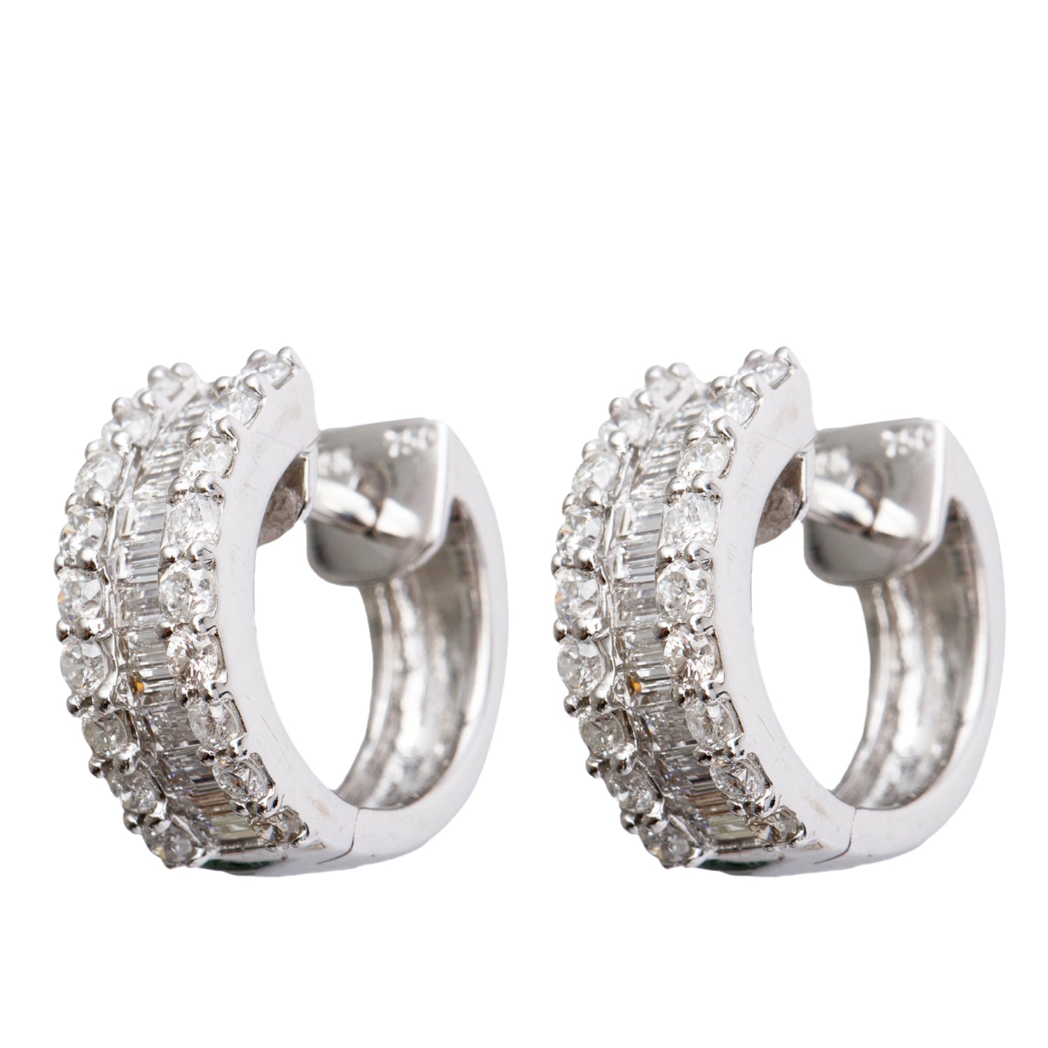 18k White Gold Diamond Huggie Earrings
