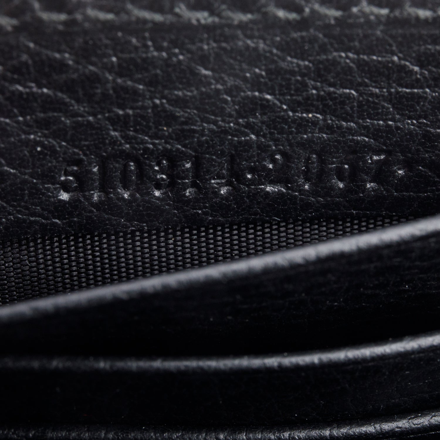 Gucci Black Dollar Calfskin Leather Interlocking GG Wallet on Chain