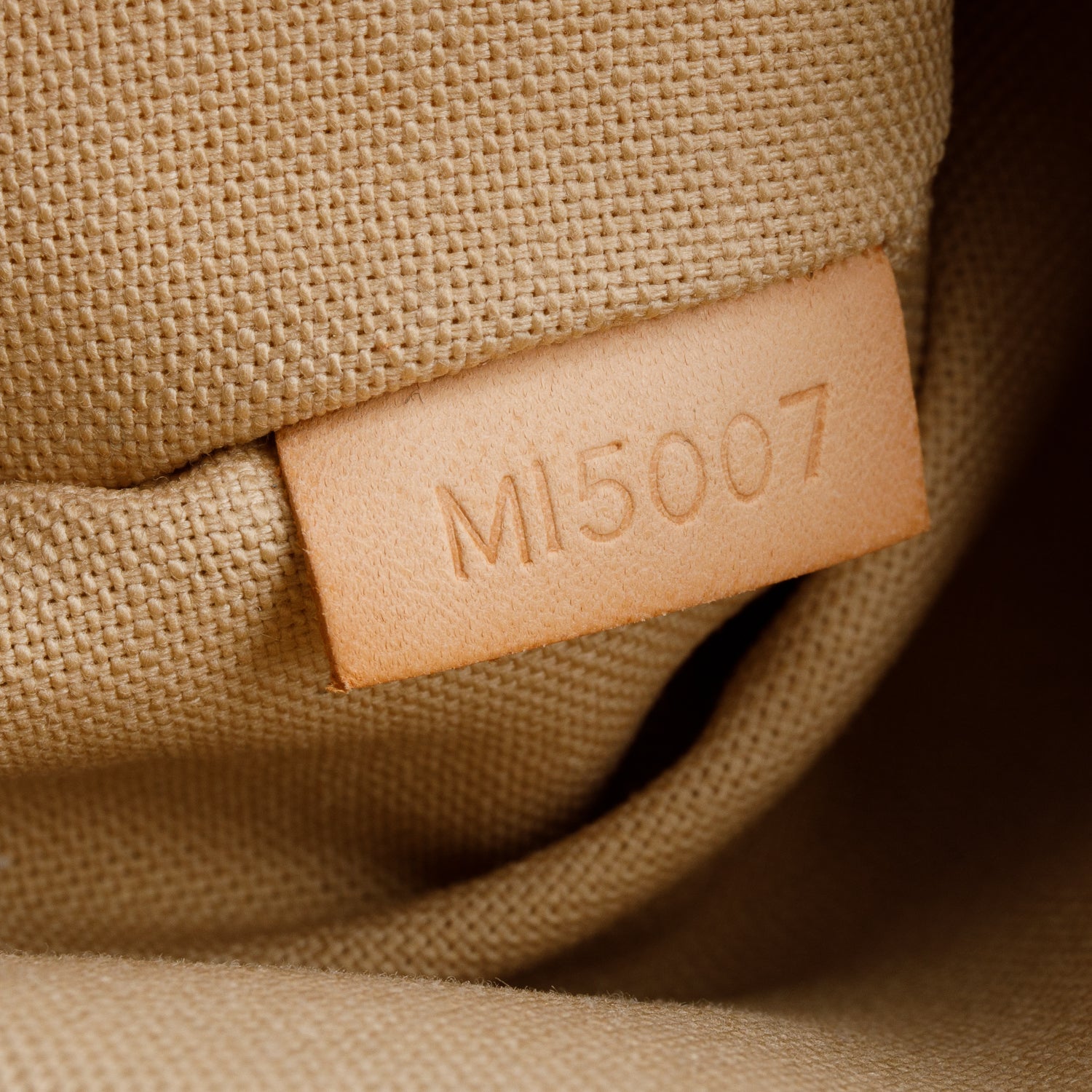 Louis Vuitton Damier Azur Pochette Bosphore Crossbody