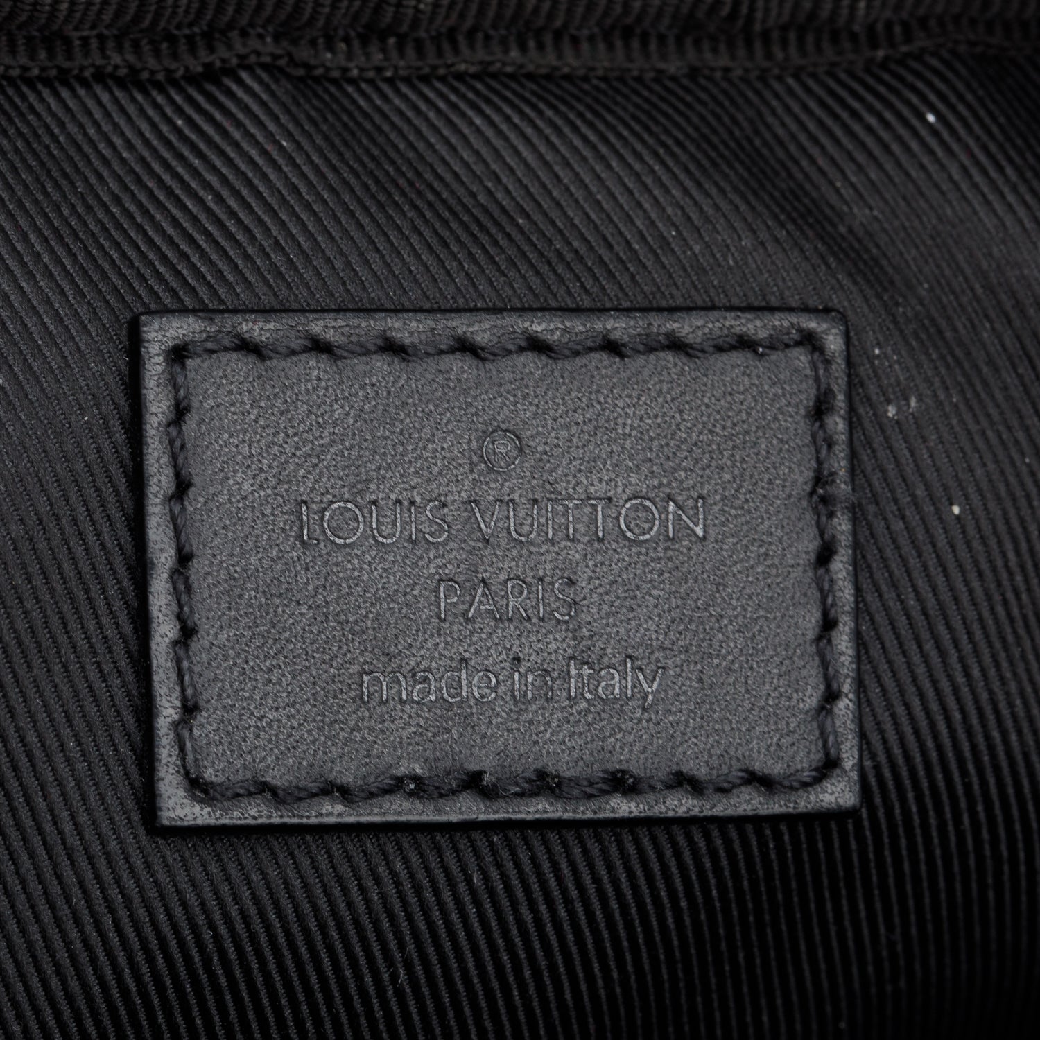 Louis Vuitton Black Damier Infini Calfskin Leather Sirius Messenger Bag w/ Box