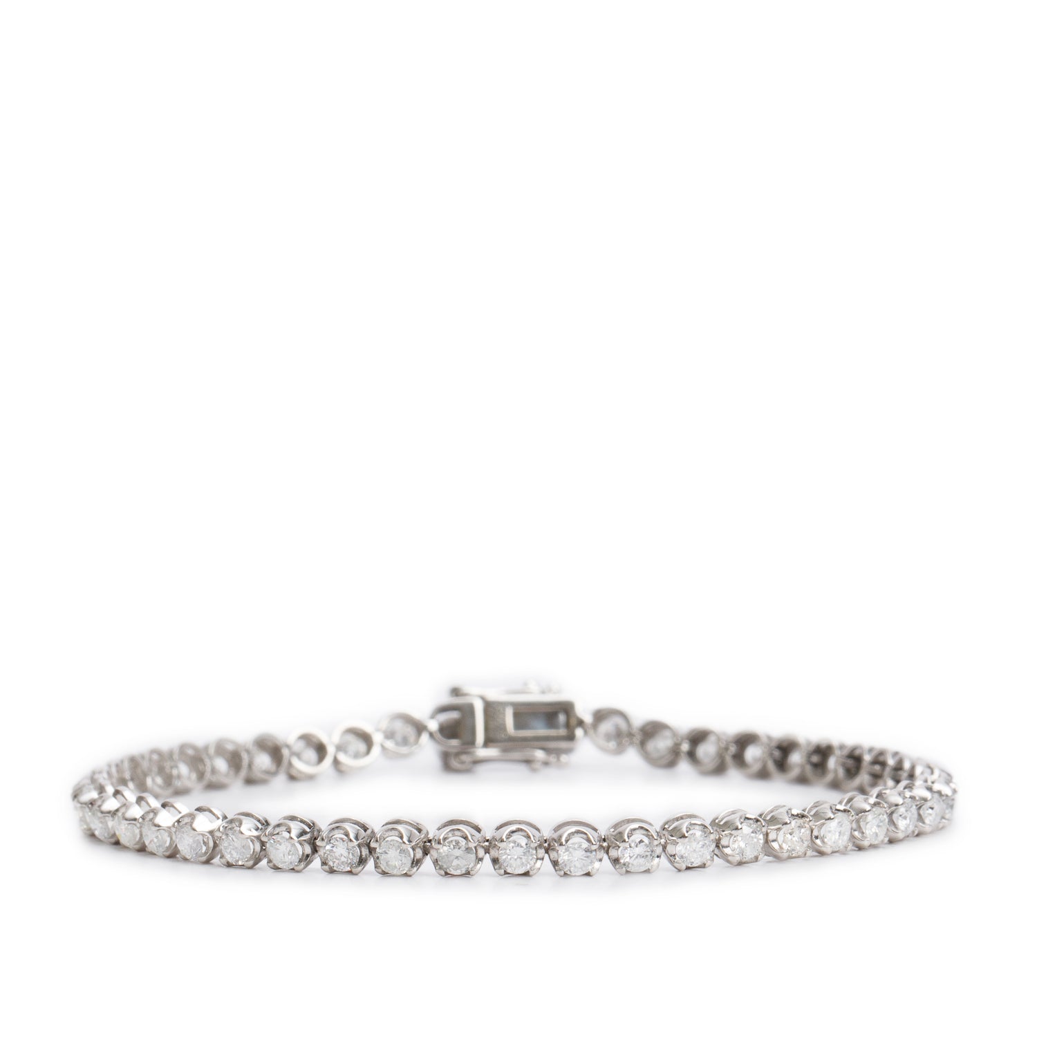 18k White Gold 2.30 tcw. Diamond Tennis Bracelet