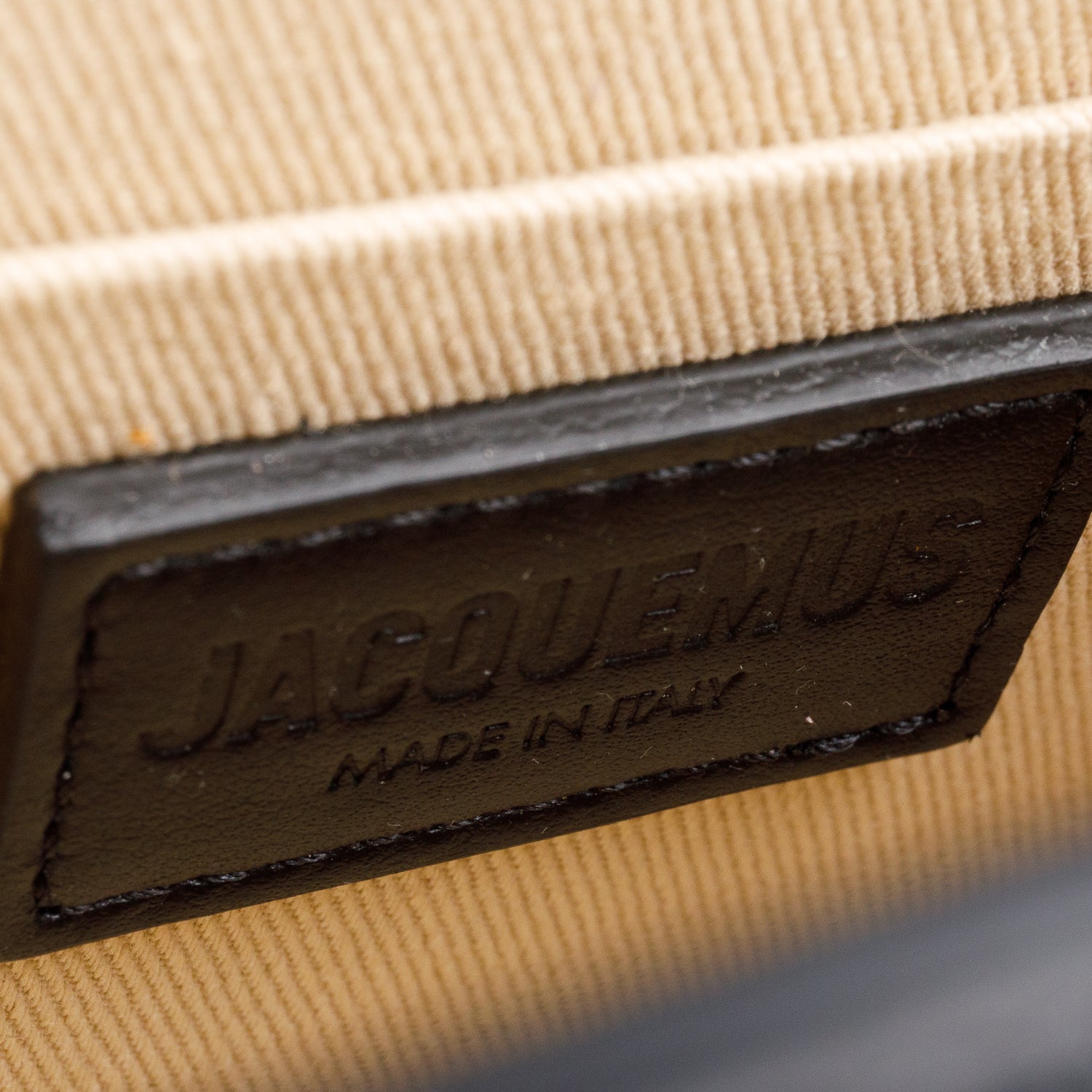 Jacquemus Black Smooth Calfskin Le Chiquito Moyen w/ Strap