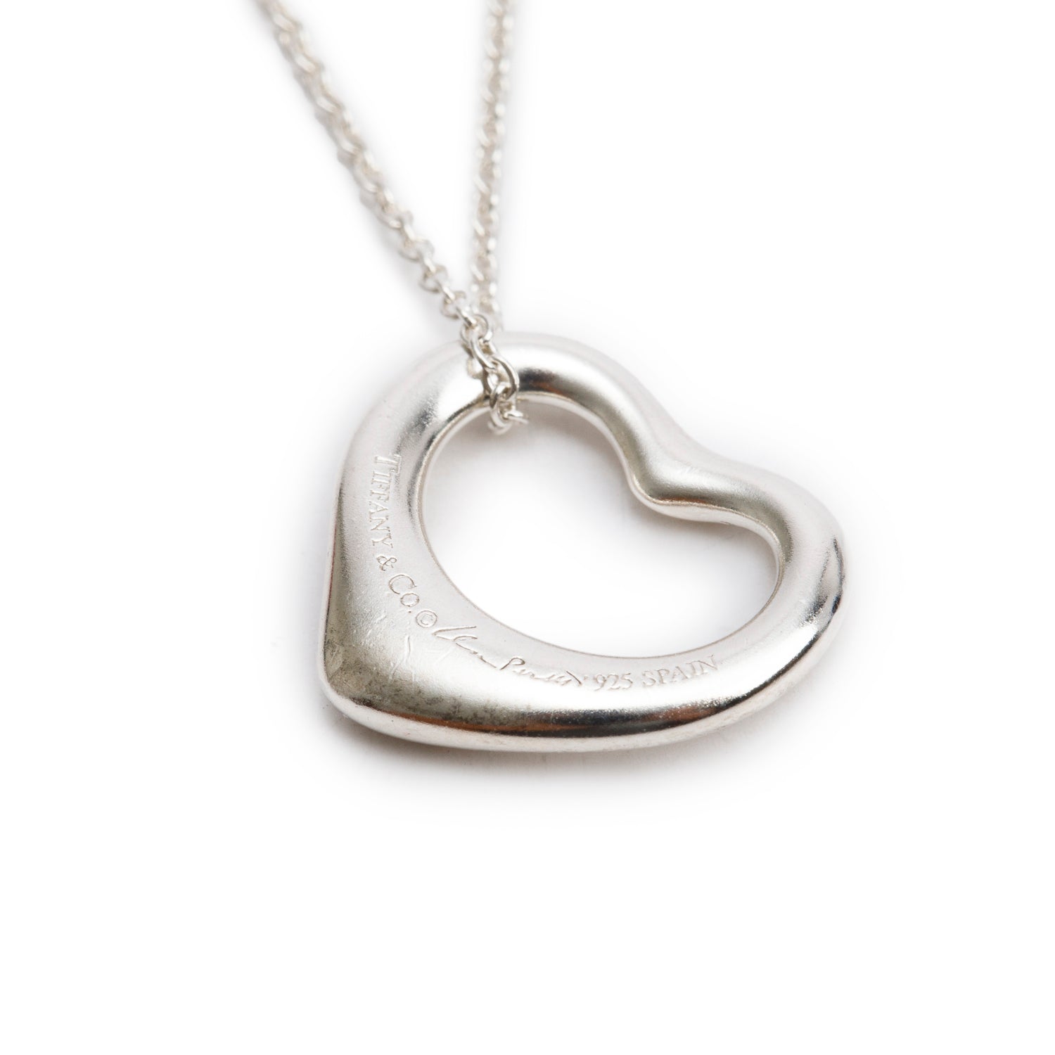 Tiffany & Co. Elsa Peretti Sterling Silver 16 MM Open Heart Pendant Necklace