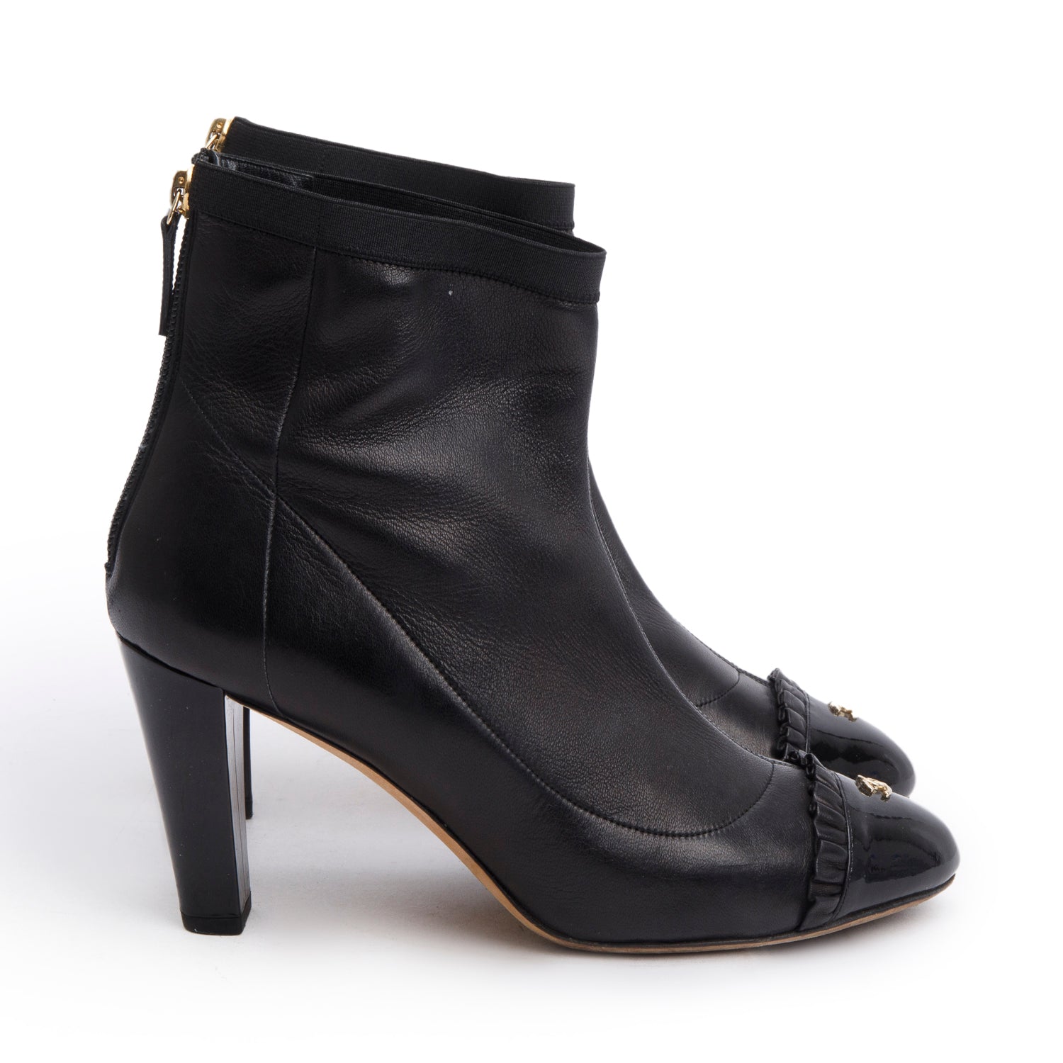 Chanel Black Leather Interlocking CC Logo Ruffled Ankle Boots, Size 39