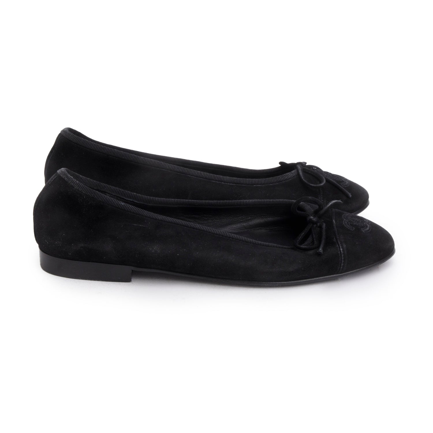 Chanel Black Velvet Interlocking CC Logo Bow Flats, Size 37