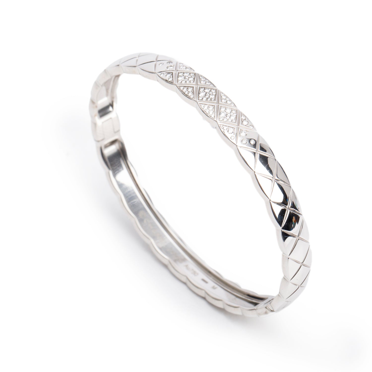 Chanel 18k White Gold Diamond Coco Crush Bracelet, Size M w/ Box & Certificate