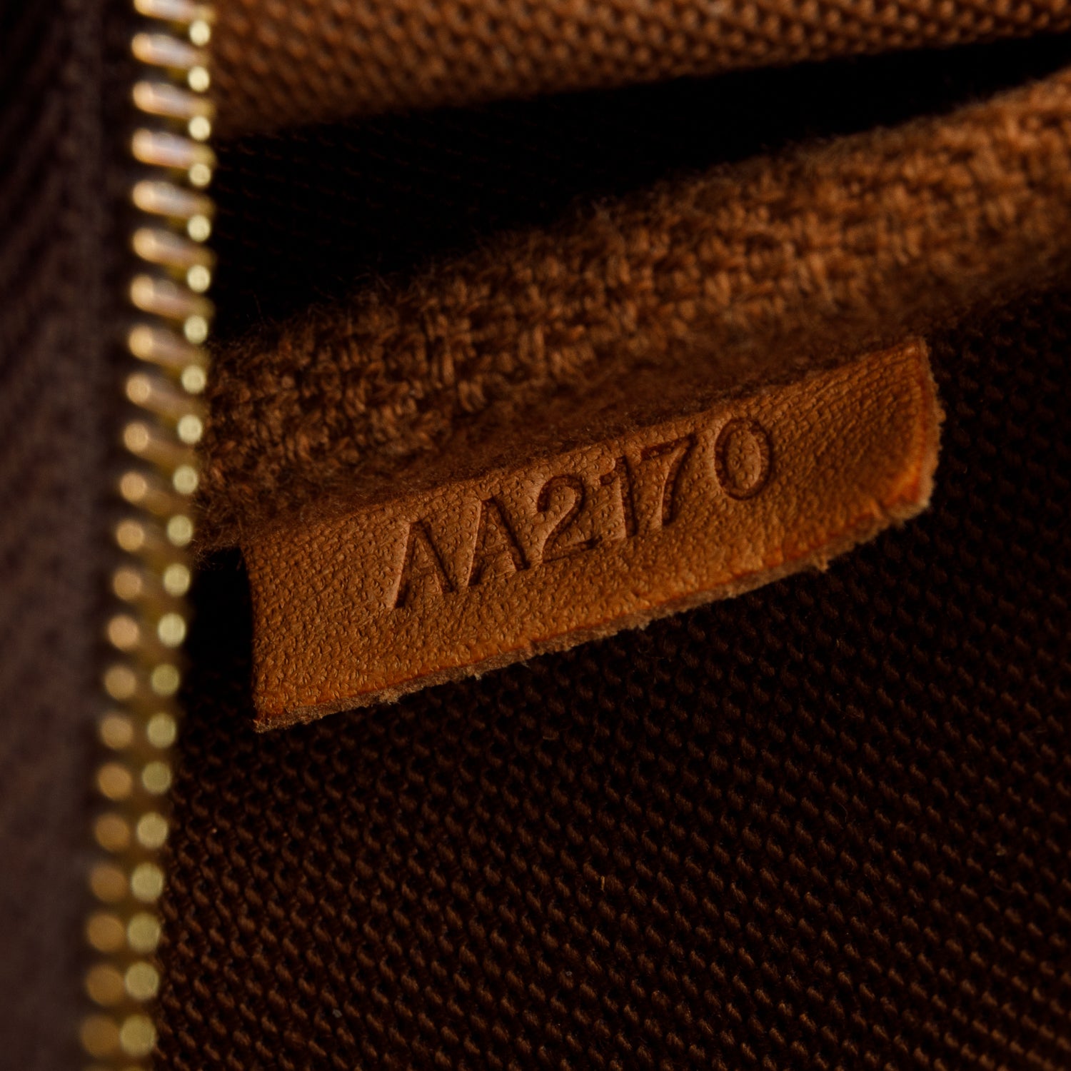 Louis Vuitton Monogram Eva Clutch w/ Straps