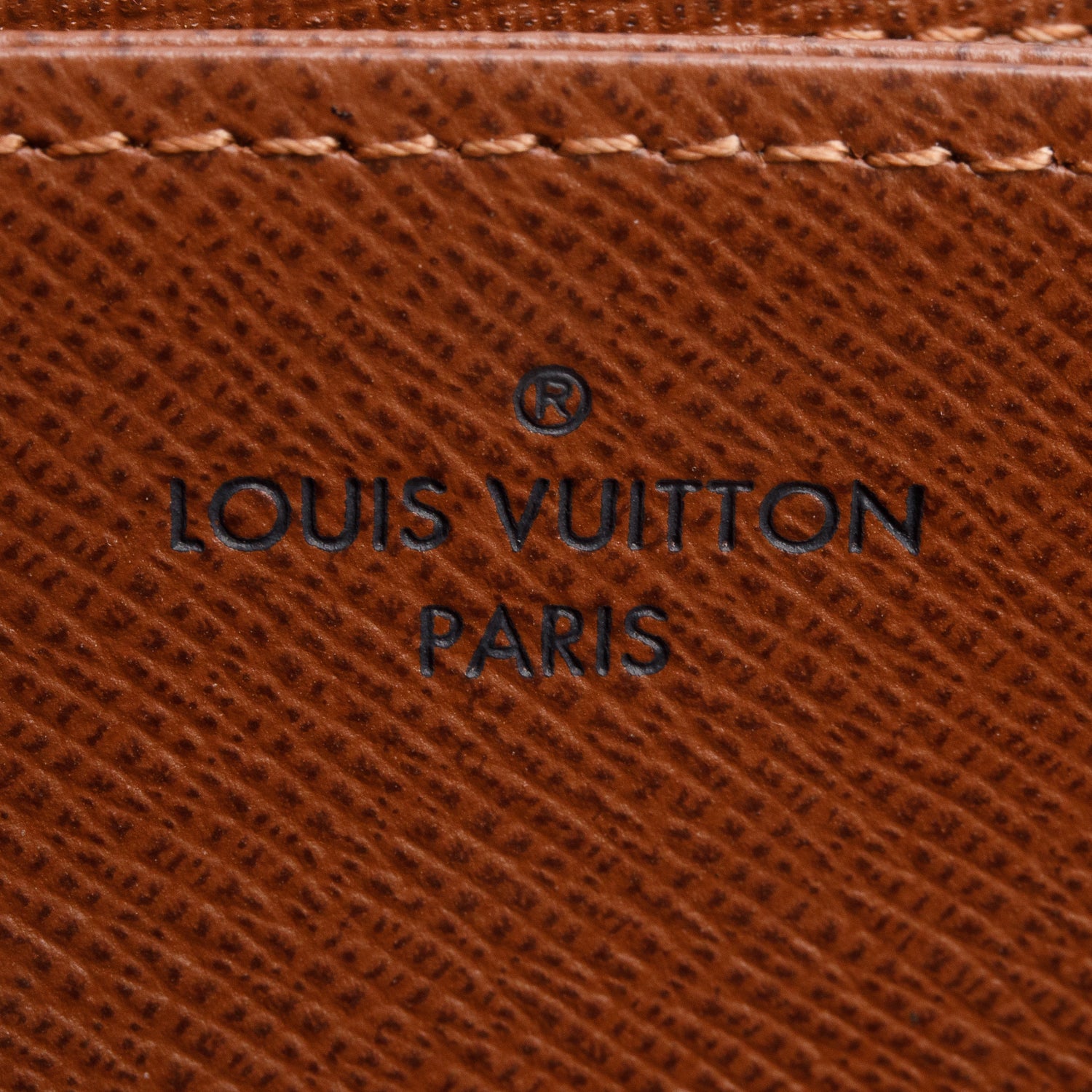 Louis Vuitton Monogram Zippy Wallet w/ Box