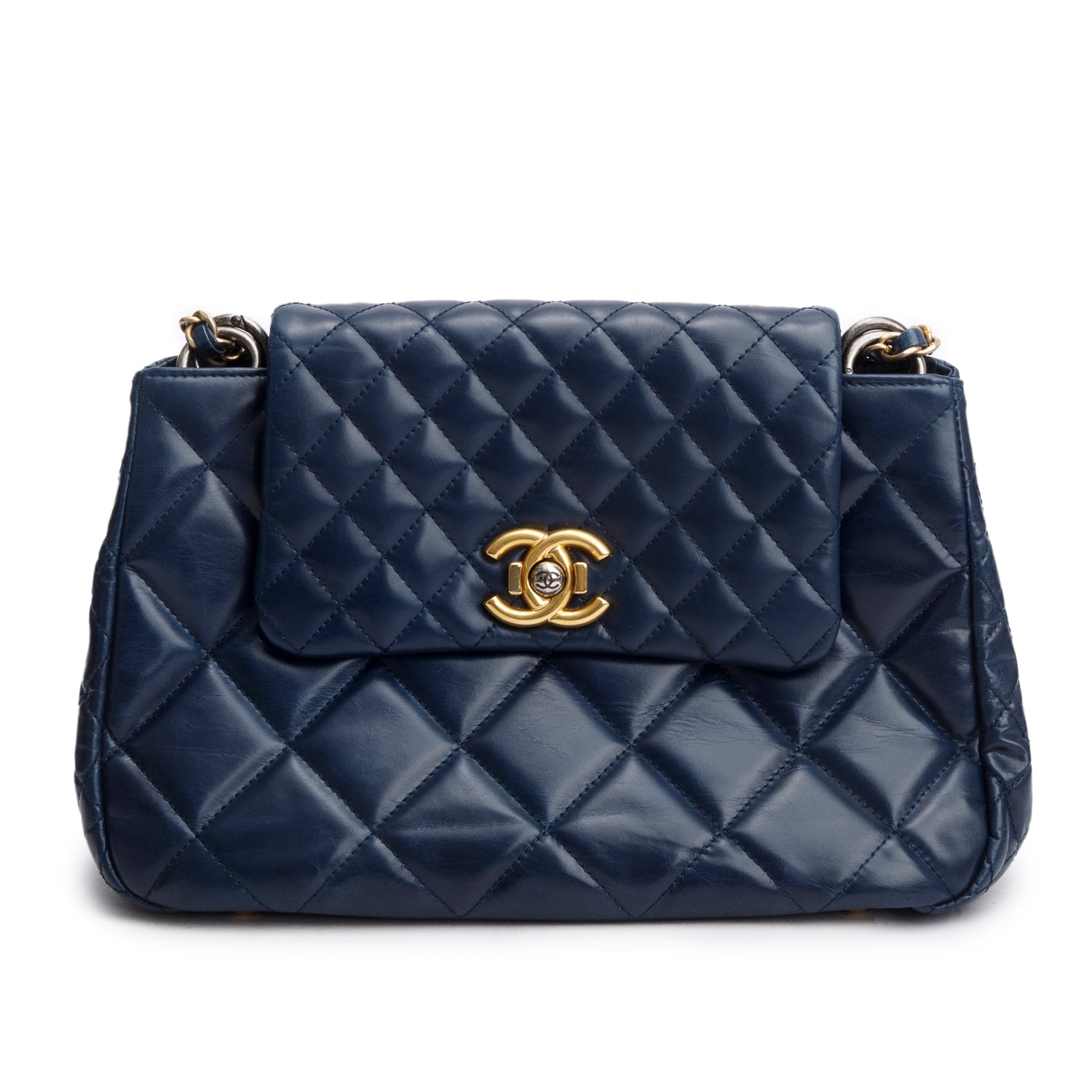 CHANEL ネイビー キルティング バッグ Chanel Navy Aged Calfskin Quilted Daily Walk Accordion Flap