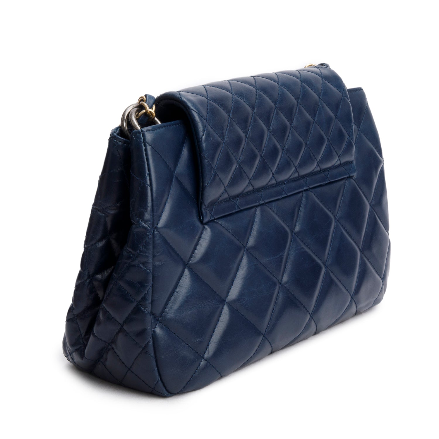 CHANEL ネイビー キルティング バッグ Chanel Navy Aged Calfskin Quilted Daily Walk Accordion Flap