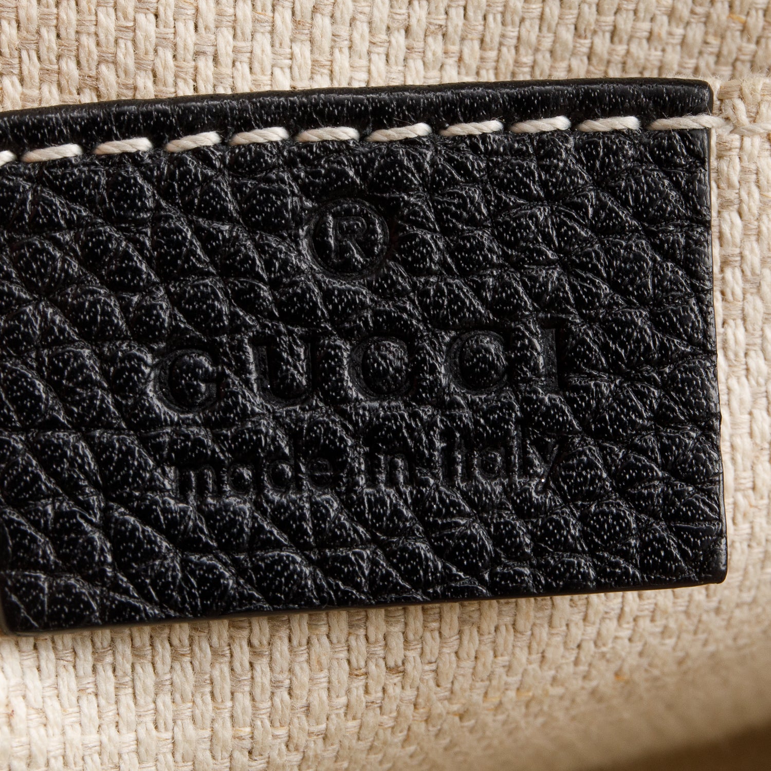Gucci Black Pebbled Calfskin Small Soho Disco Bag w/ Receipt