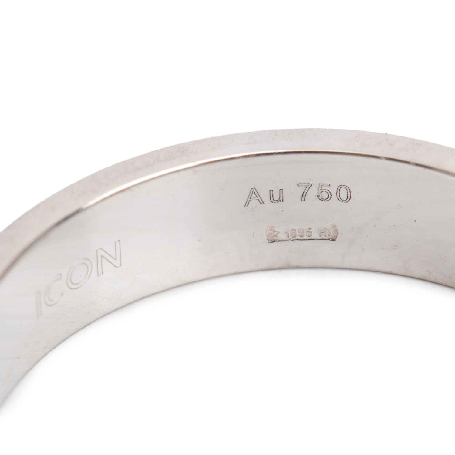 Gucci 18k White Gold Icon 4 MM Band Ring, Size 11 5.75 w/ Box