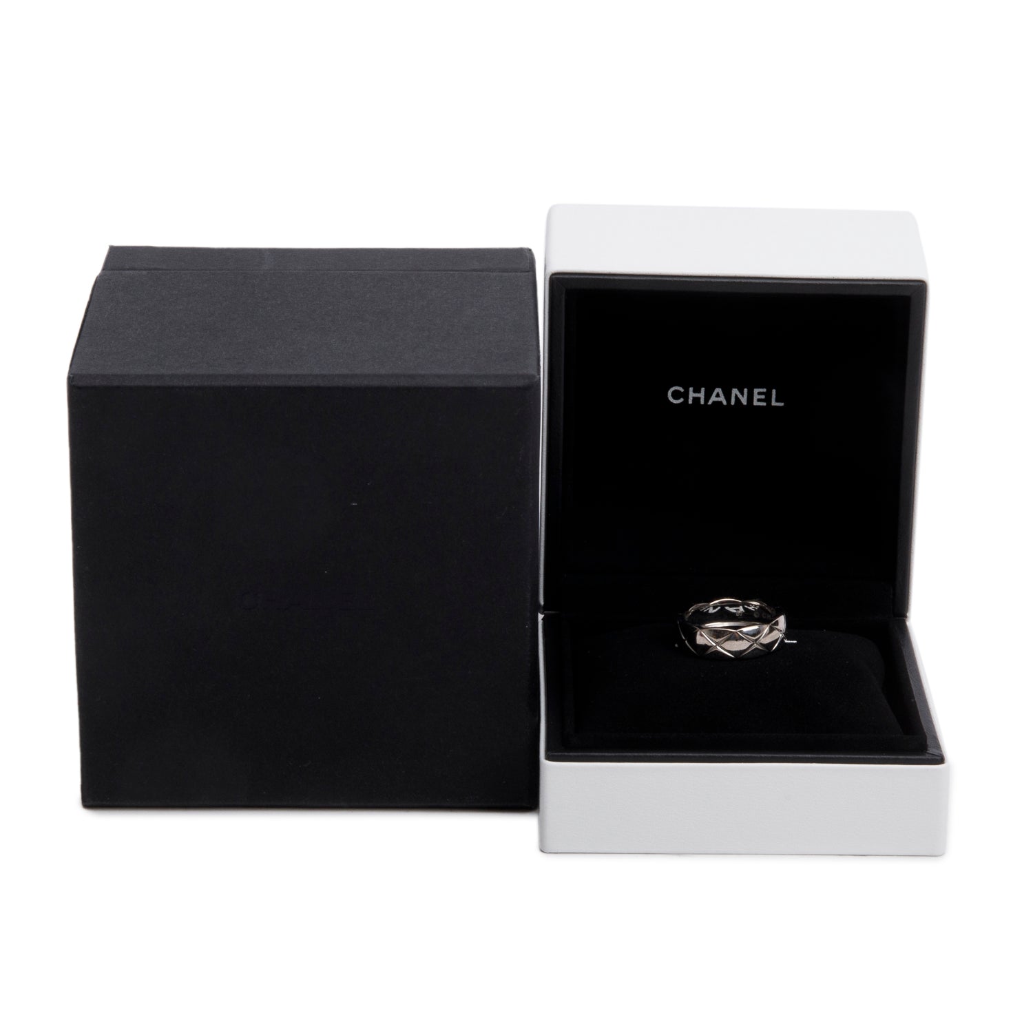 Chanel 18k White Gold Quilted Coco Crush Band Ring, Size 57 8, Small Version w/ Box