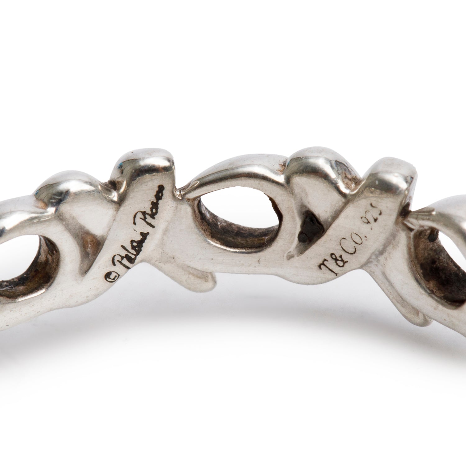 Tiffany & Co. Paloma Picasso Sterling Silver Love and Kisses Band Ring, Size 6.5