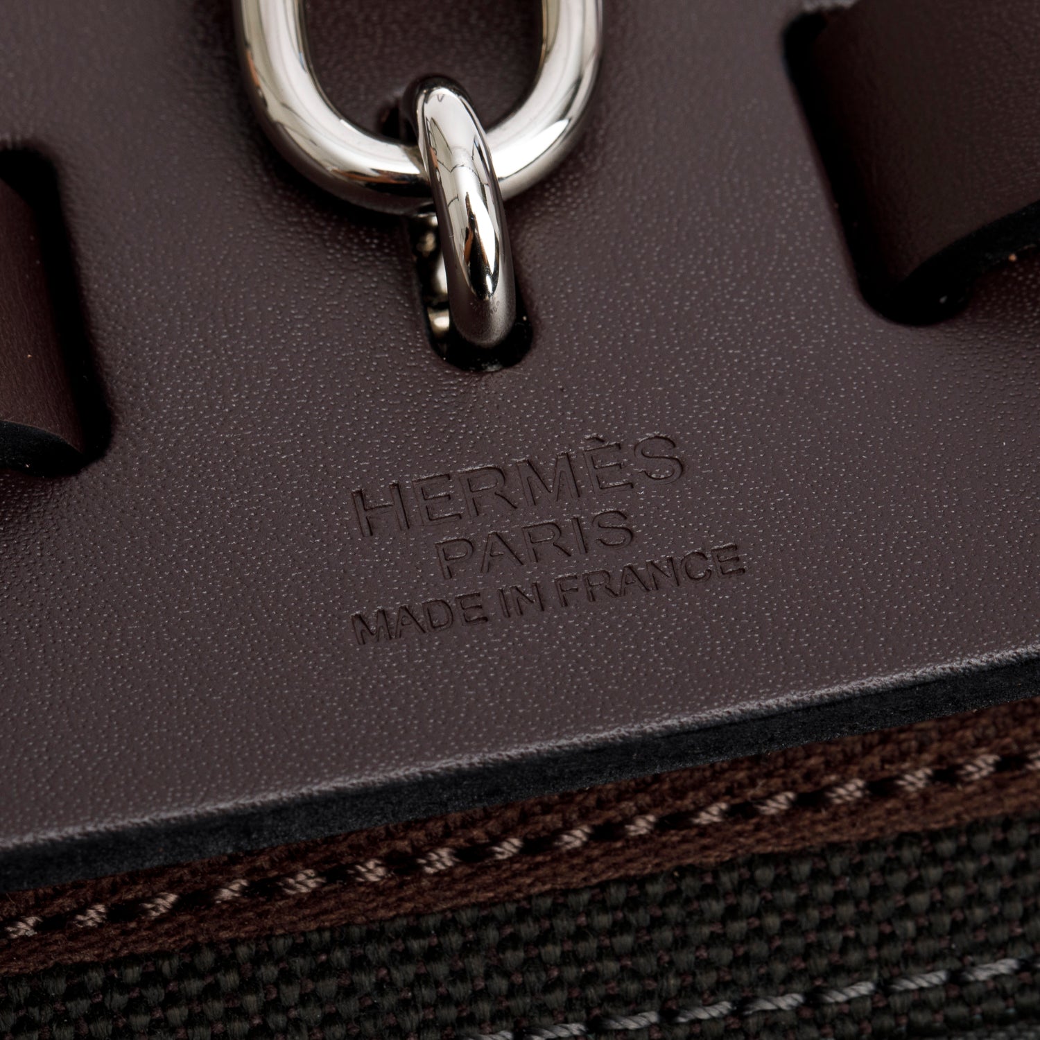 Hermes 2024 Dark Bronze/Ebene Toile Militaire Vache Hunter Herbag Zip 31 w/ Box & Receipt