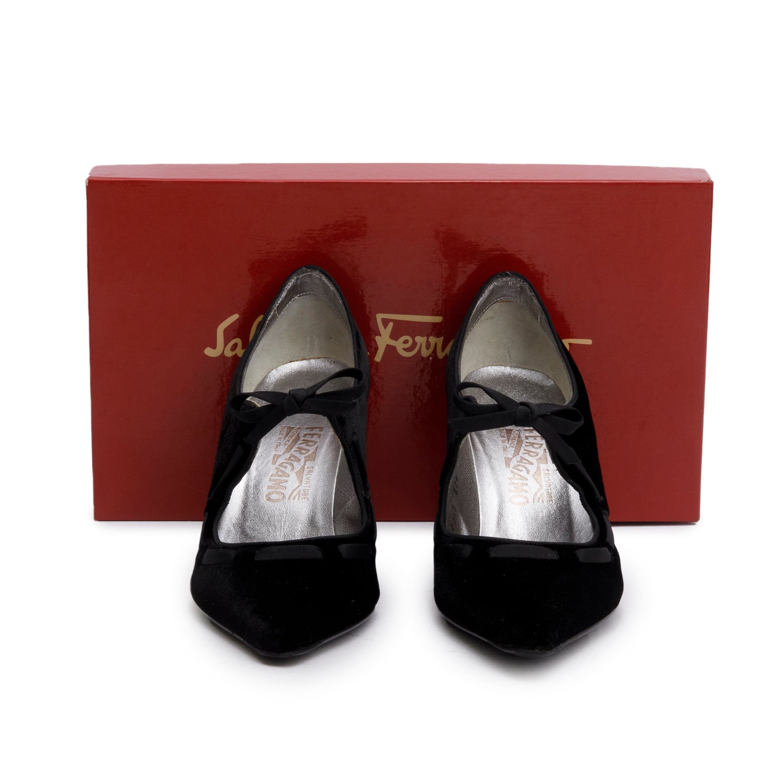 Ferragamo Black Velvet Bardwill Bow Accent Pumps, Size 8 w/ Box