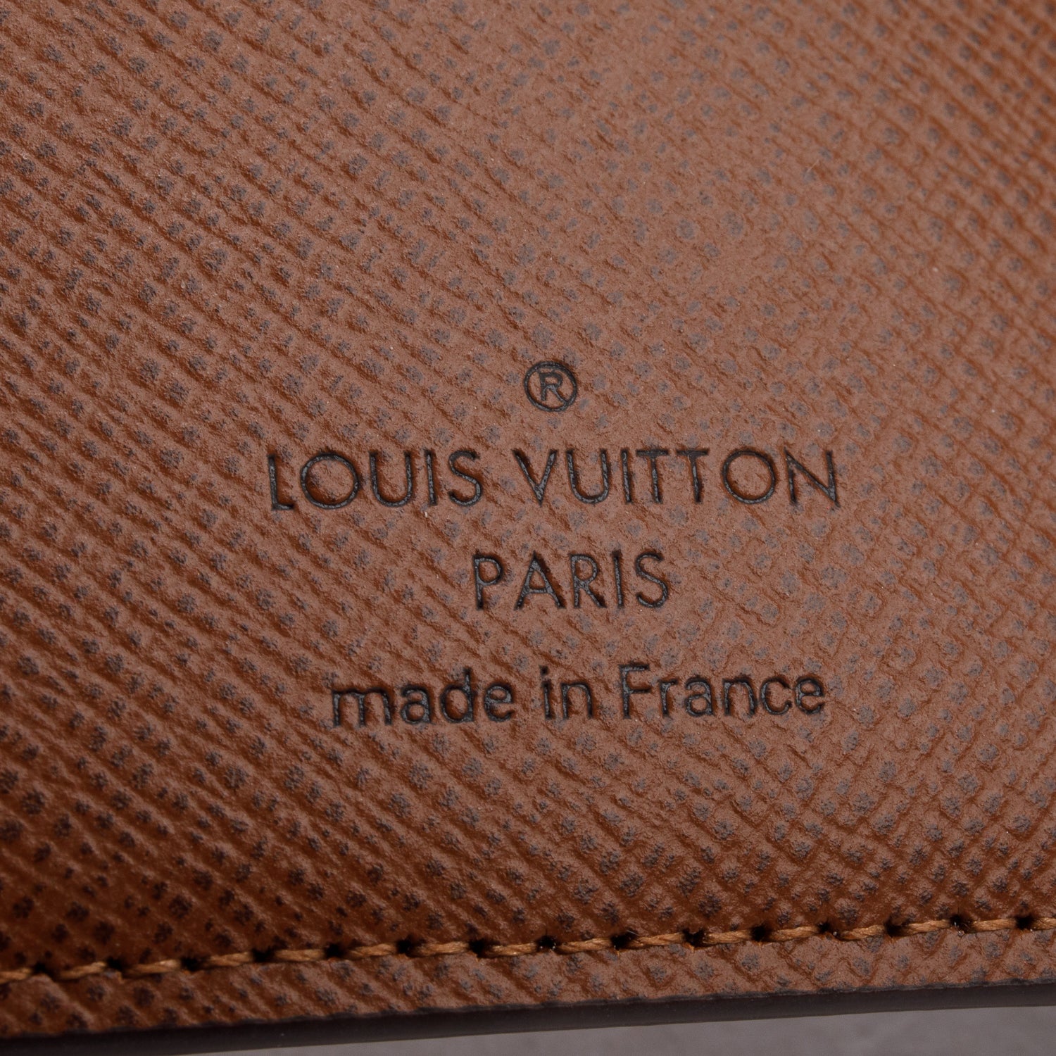 Louis Vuitton 2022 Monogram Medium Ring Agenda Cover w/ Box & Receipt