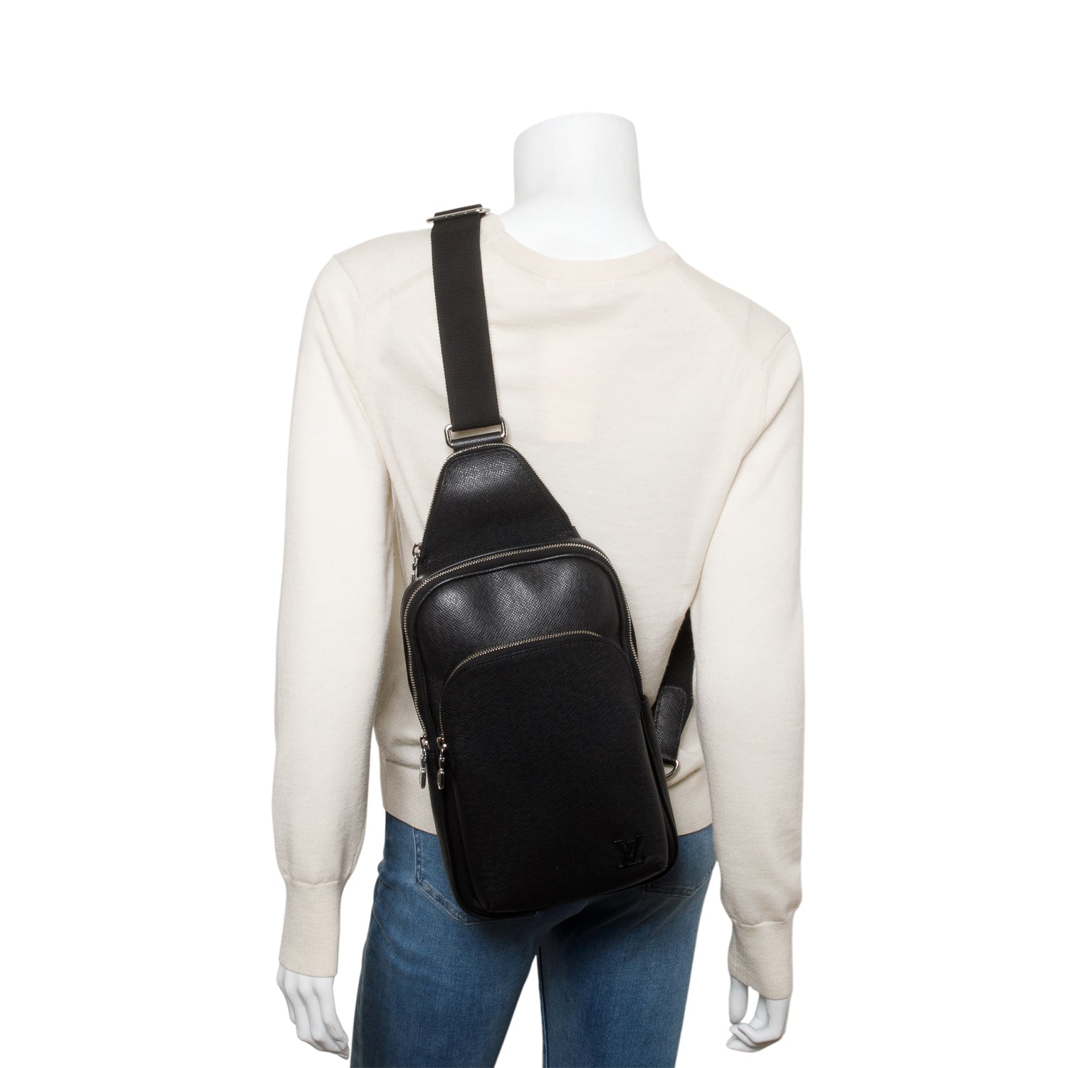 Louis Vuitton Black Taiga Leather Sac Avenue Slingback NM w/ Box