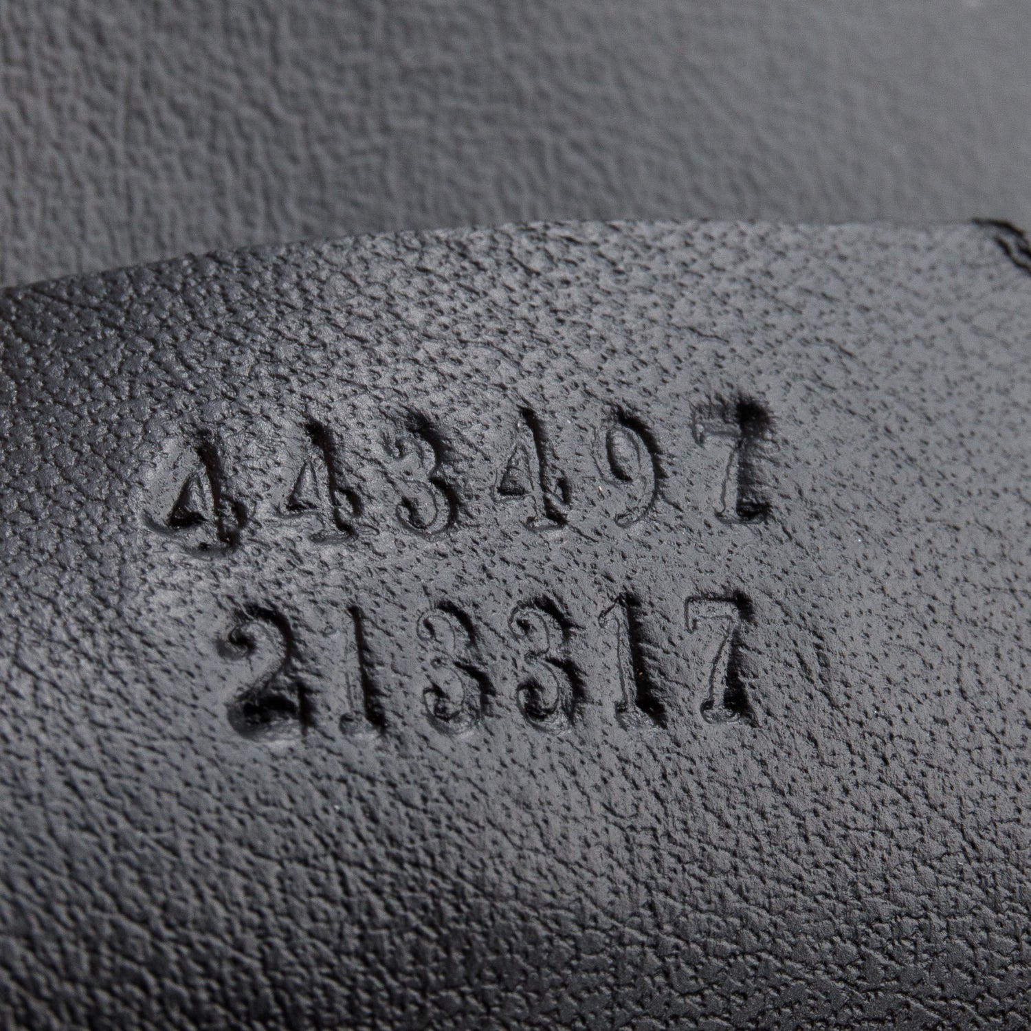 Gucci Black GG Marmont Matelasse Medium Shoulder Bag